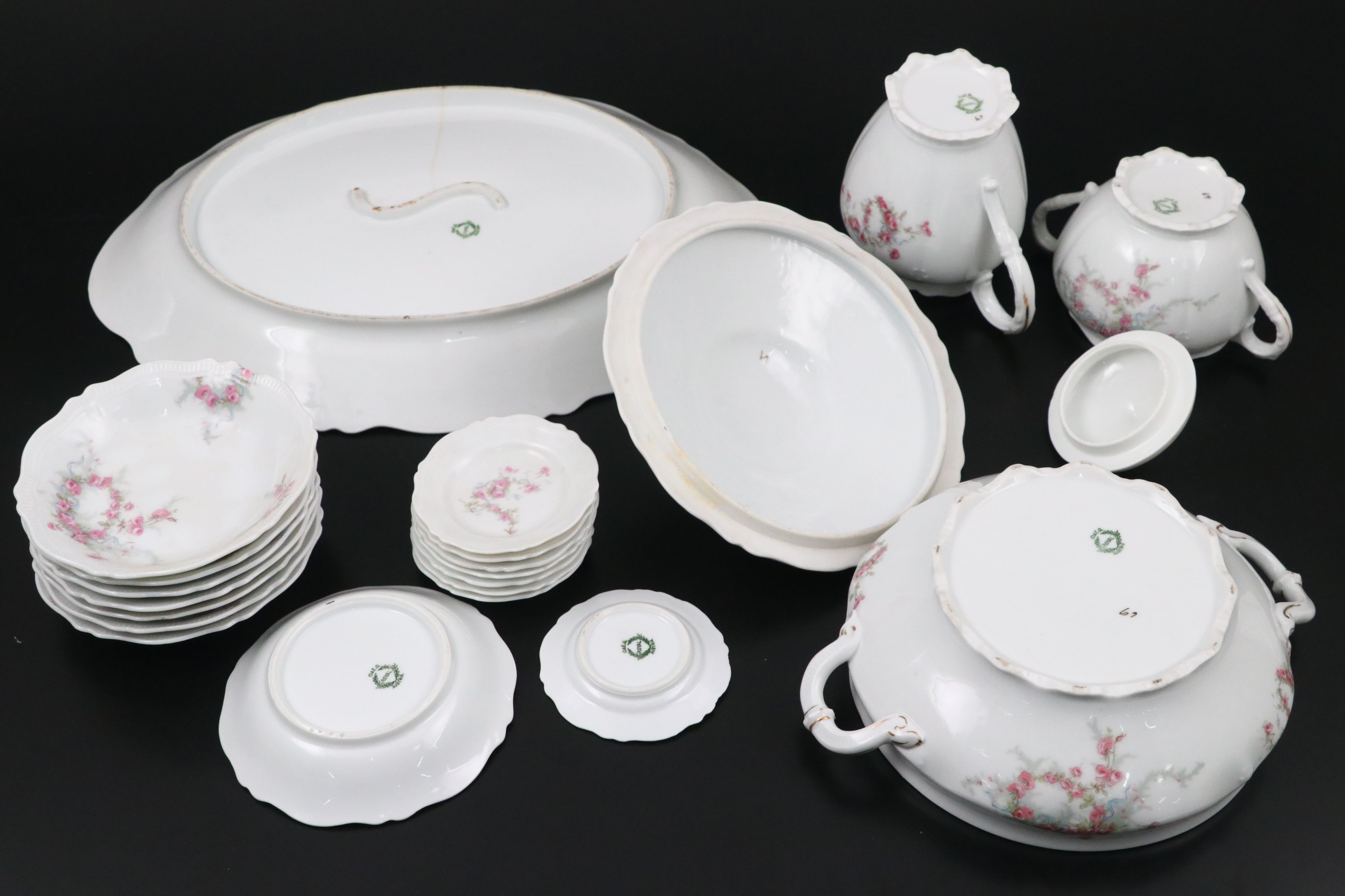 Oscar & Edgar Gutherz Pink Floral Porcelain Dinnerware