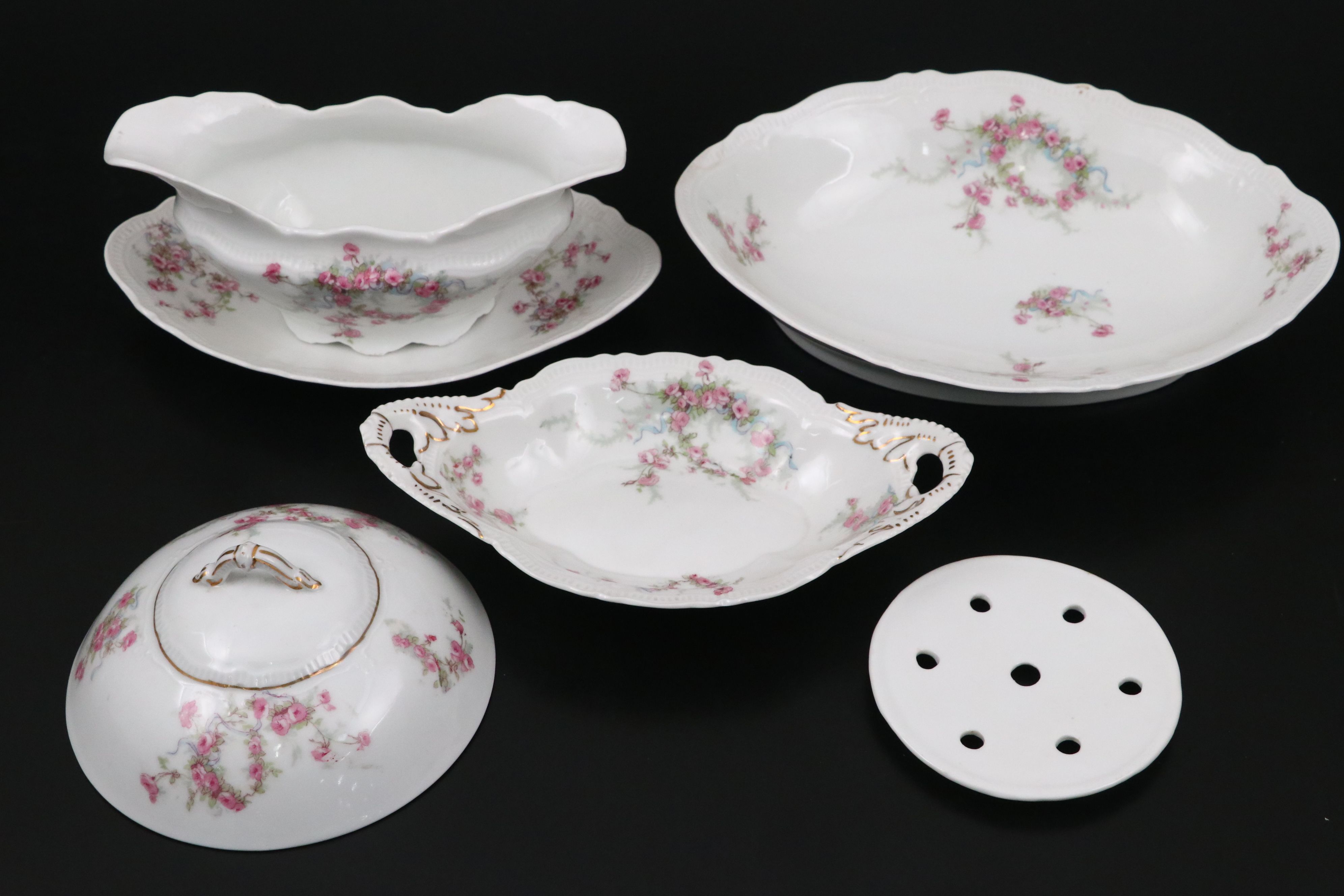 Oscar & Edgar Gutherz Pink Floral Porcelain Dinnerware