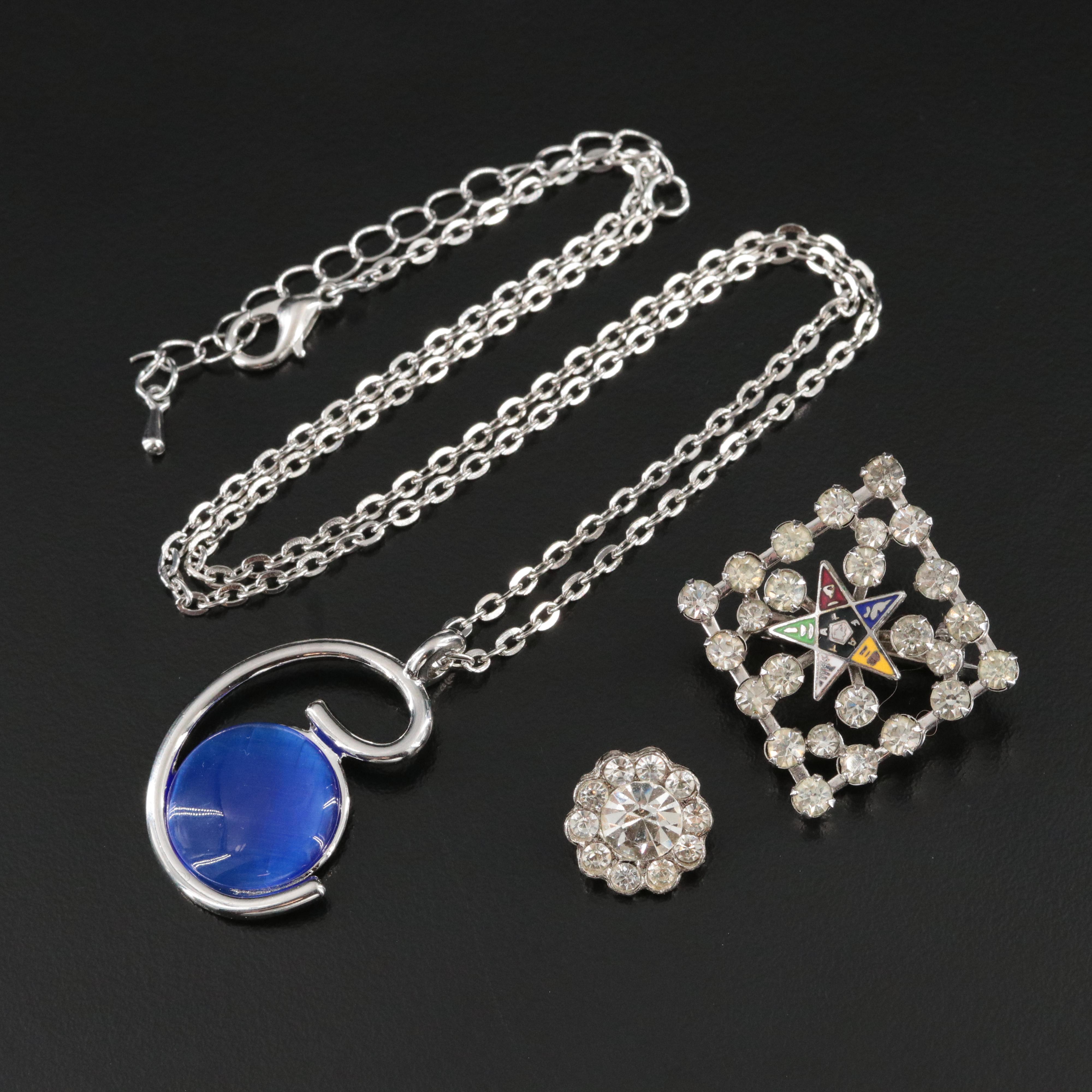 Order of the Eastern Star Brooch with Necklace and Rhinestone Button