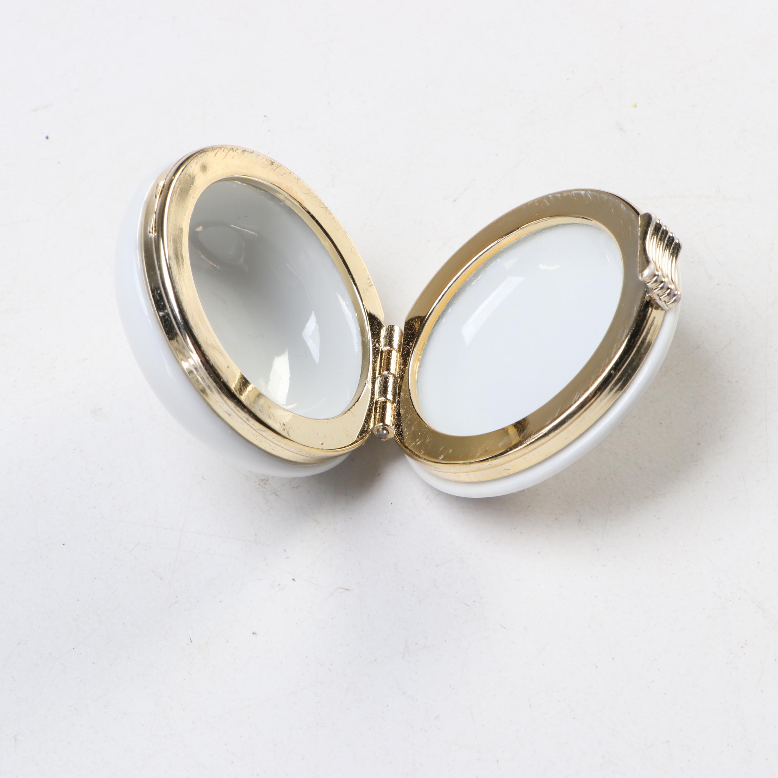 Italian Majolica, Chinese, and Other Porcelain Decorative Boxes