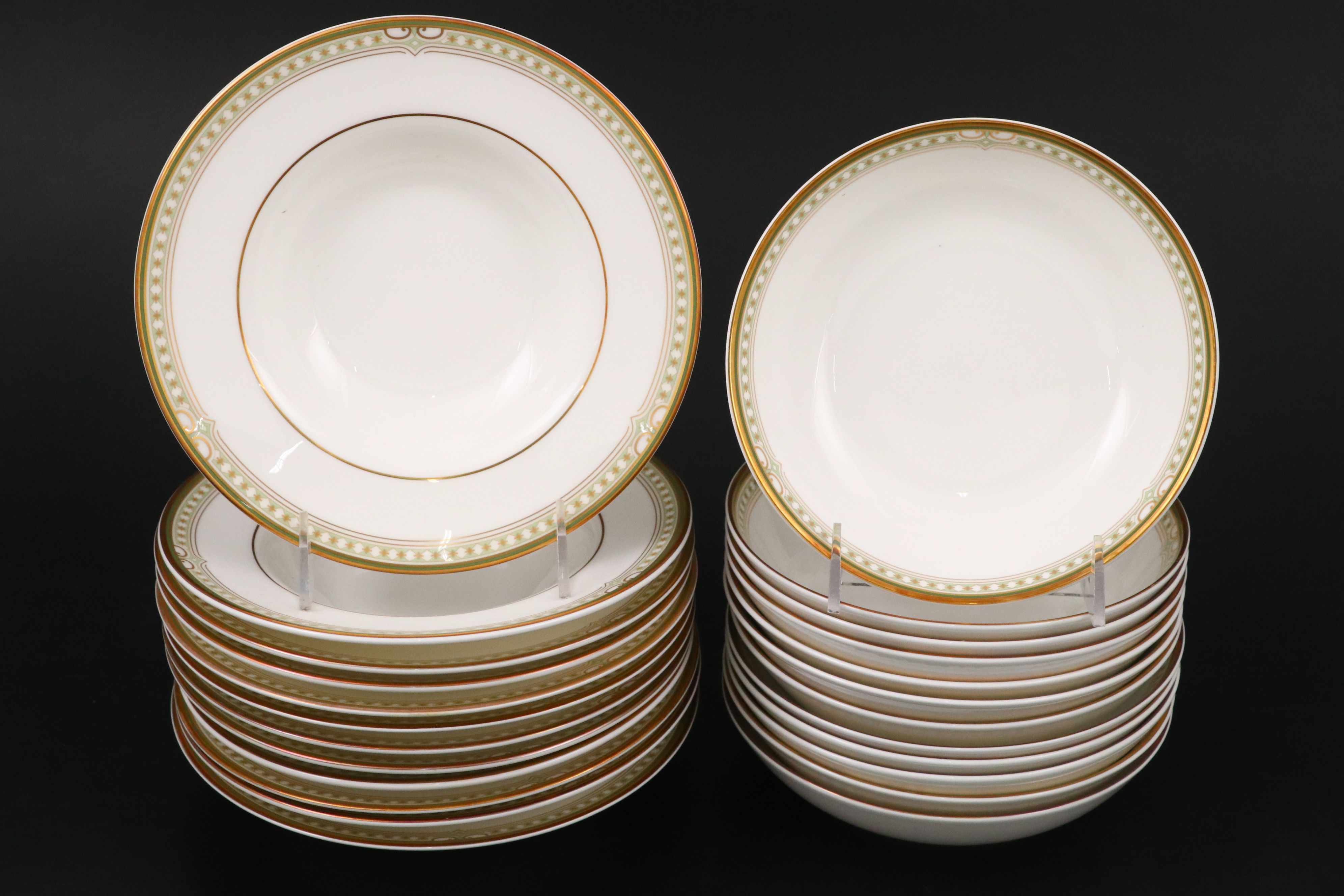 Royal Doulton "Lichfield" Bone China Dinnerware and Serving Pieces, 1998-2008