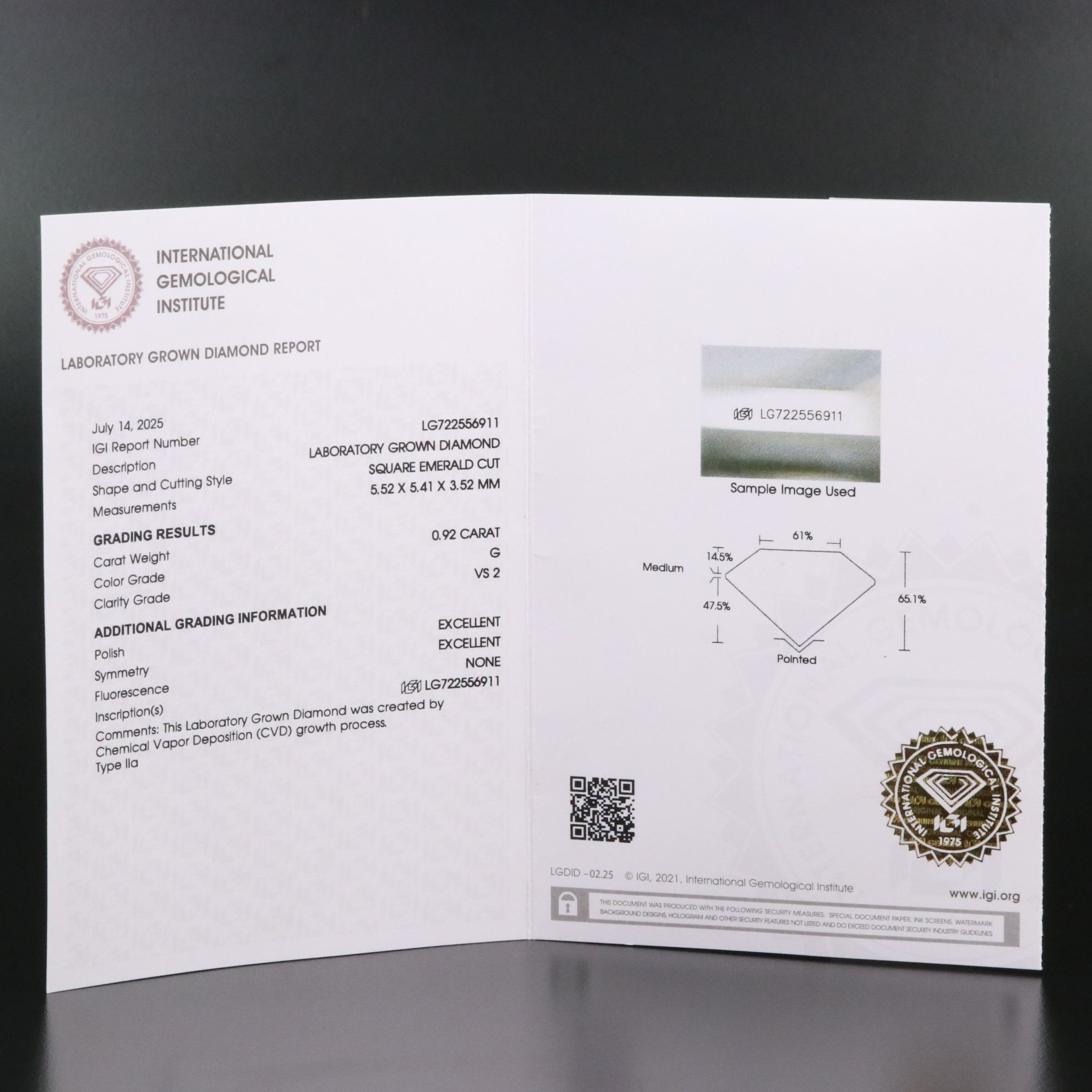 Loose 0.92 CT Lab Grown Diamond with IGI Report