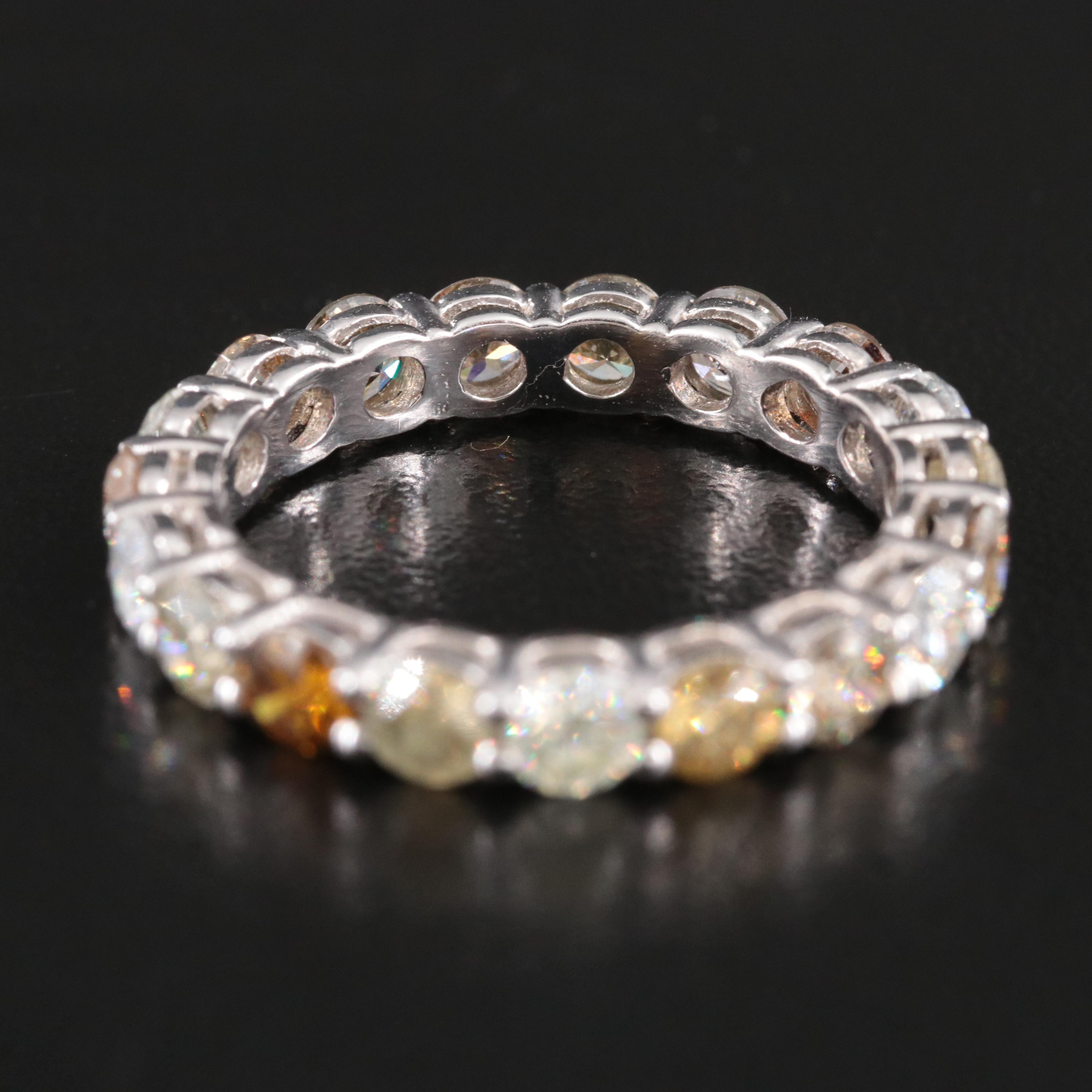 18K 3.10 CTW Fancy Diamond Eternity Ring with IGI Jewelry Report