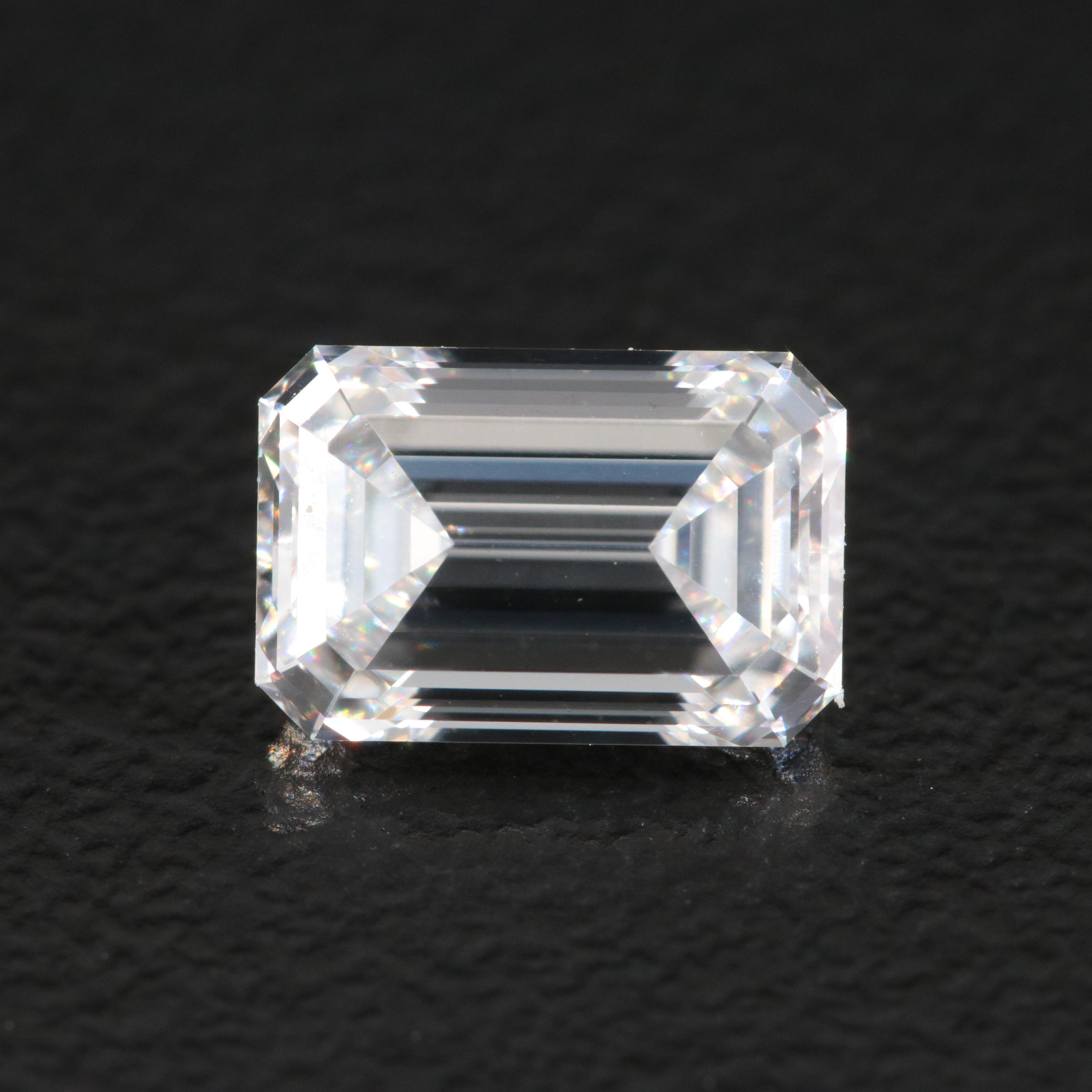 Loose 1.36 CT Lab Grown Diamond with IGI Report
