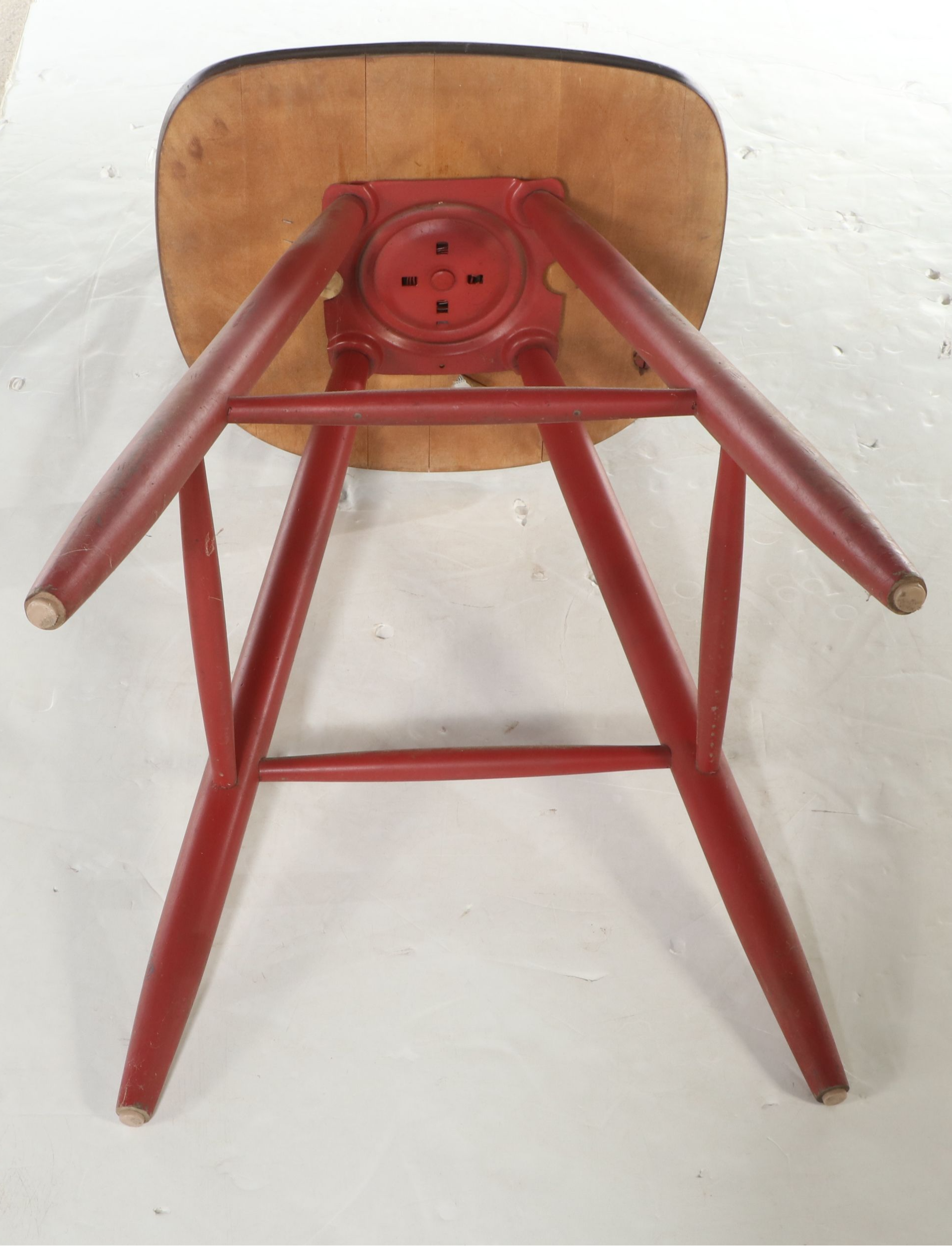 Three Windsor Bar Height Chairs with Table