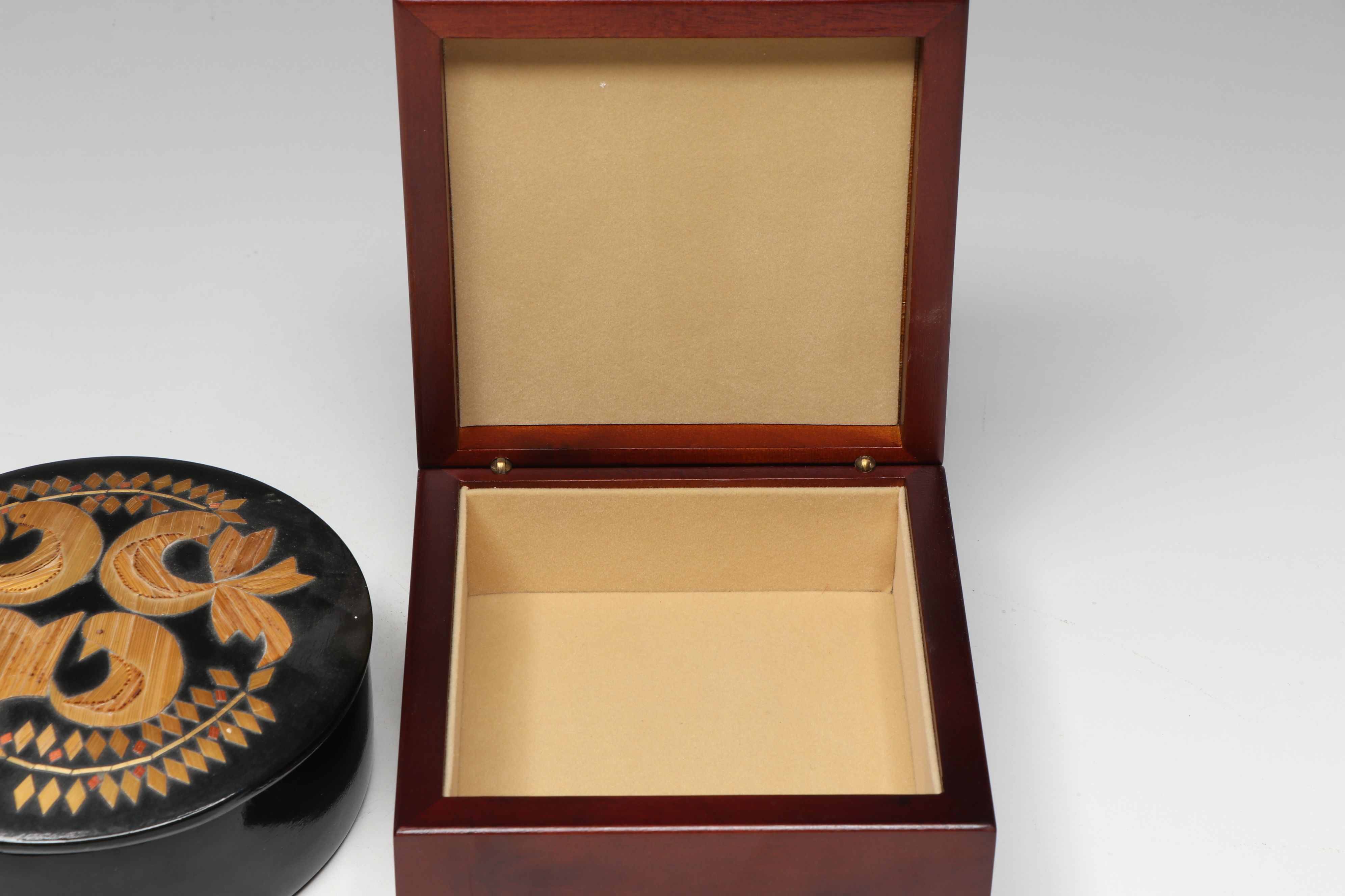 Wooden Inlaid Lacquerware Box with More Decorative Boxes