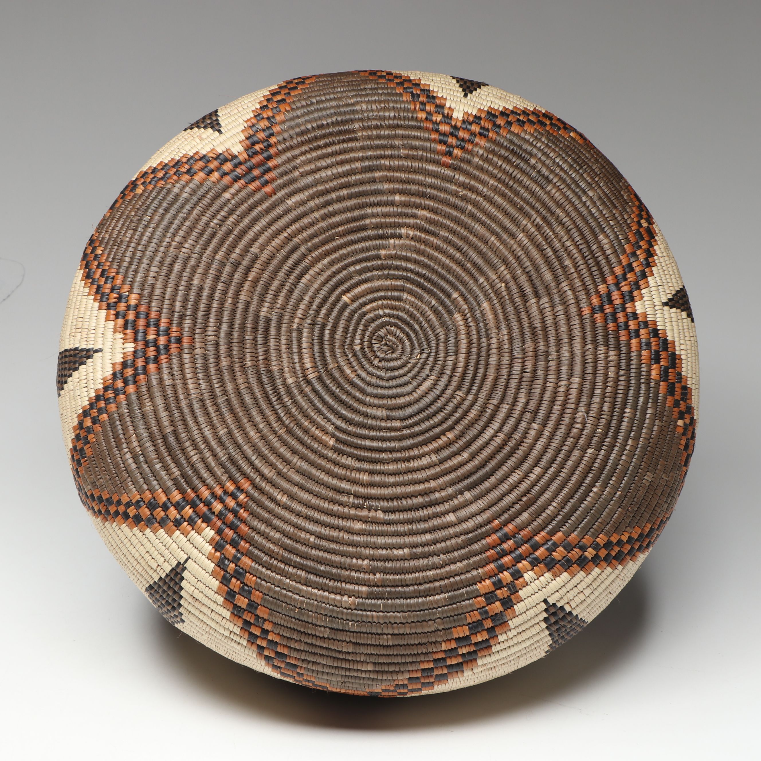 Nomisa Mdluli South African Zulu Woven Ilala Palm Lidded Basket