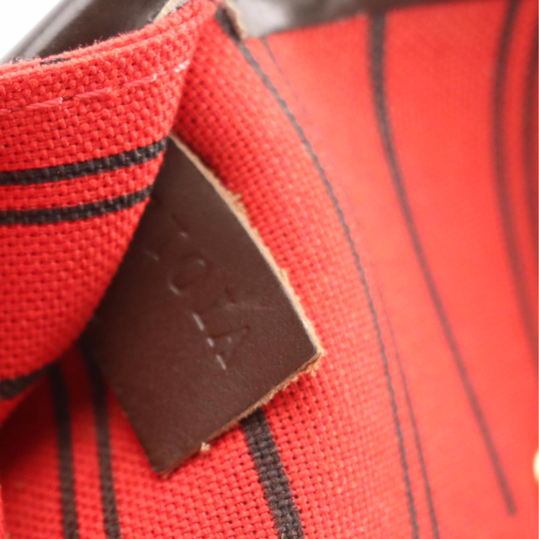 Louis Vuitton Neverfull MM in Damier Ebene Canvas and Brown Leather