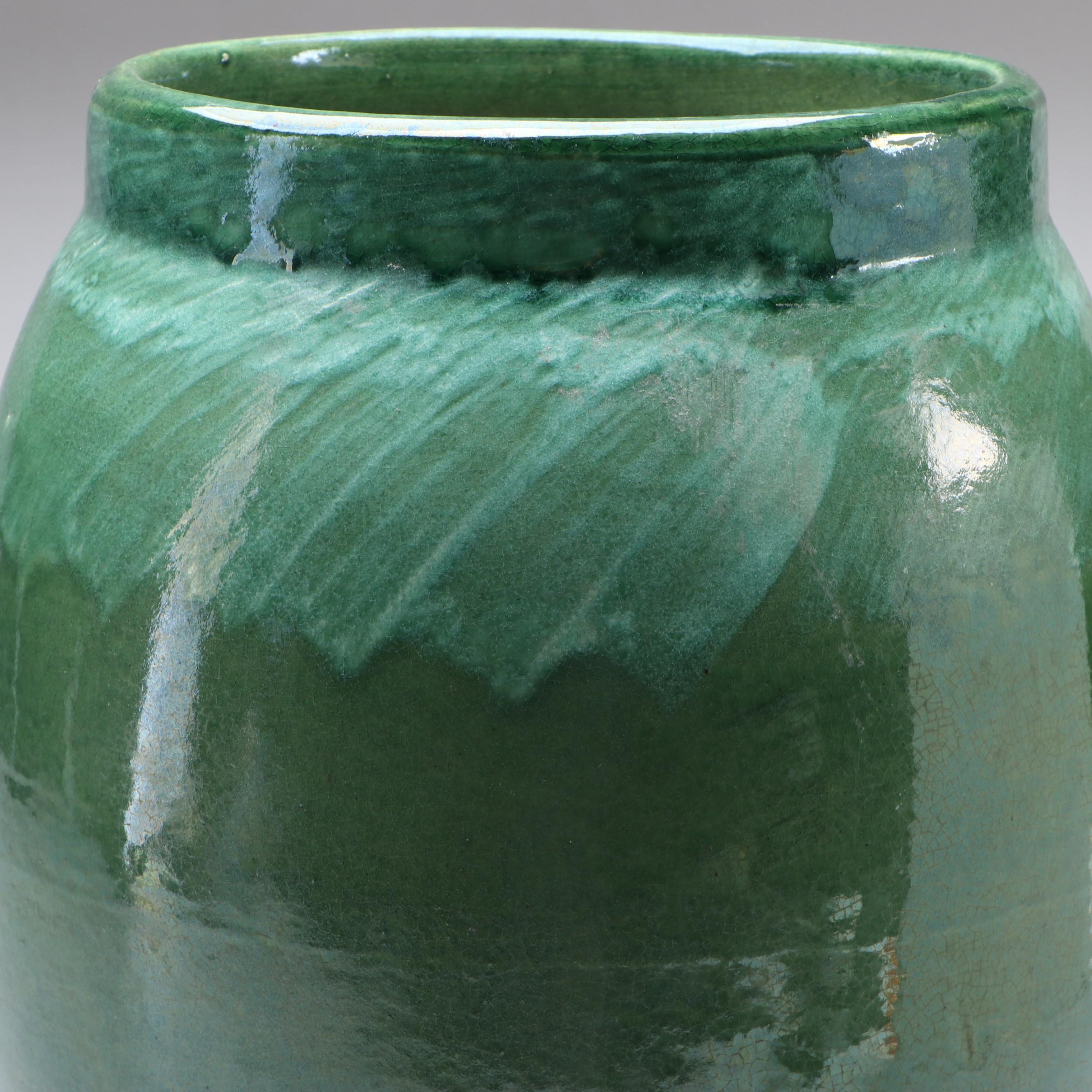 Robinson Ransbottom Pottery Green Ceramic Vase, Mid-20th Century