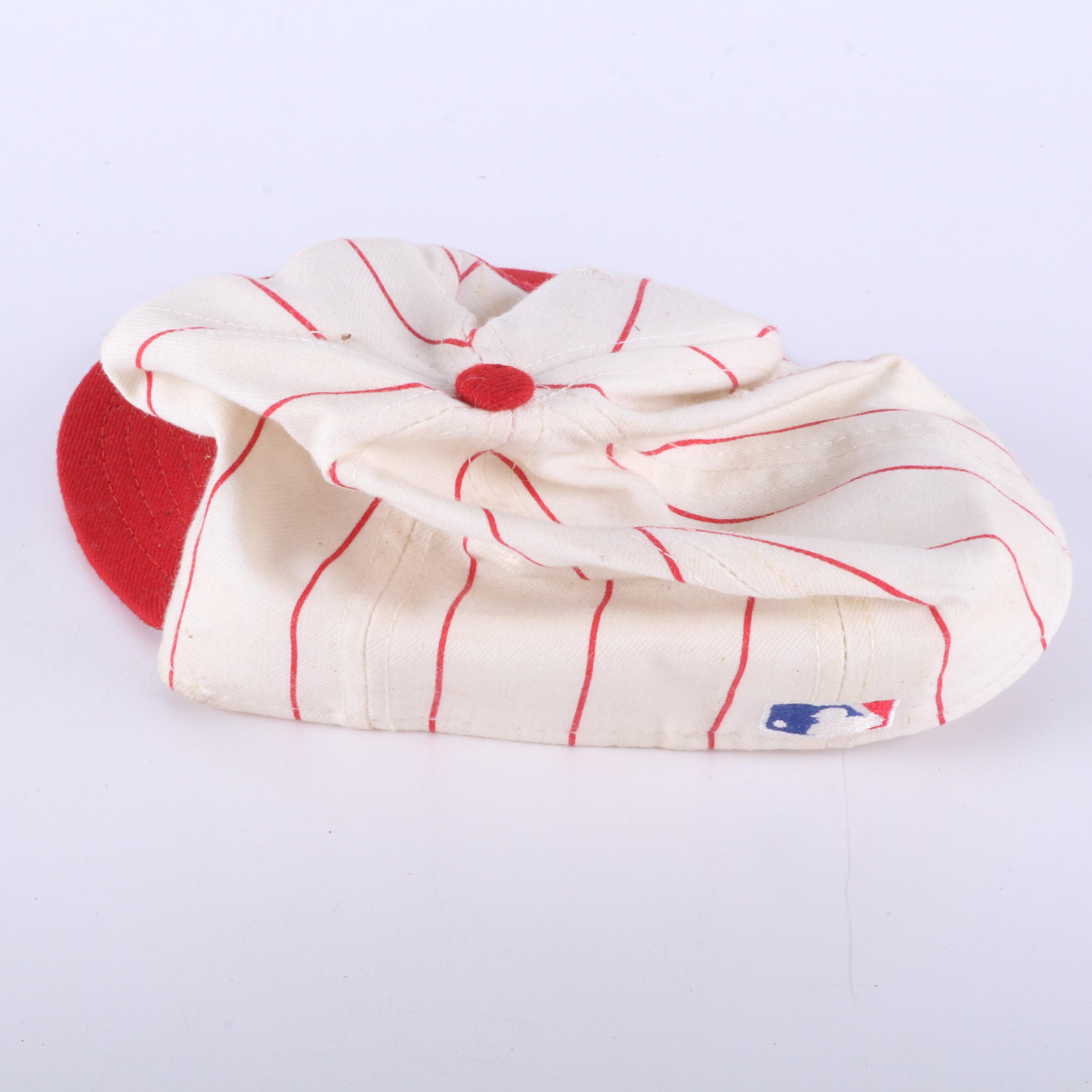 Two Signed Caps, Barry Larkin and Carlton Fisk