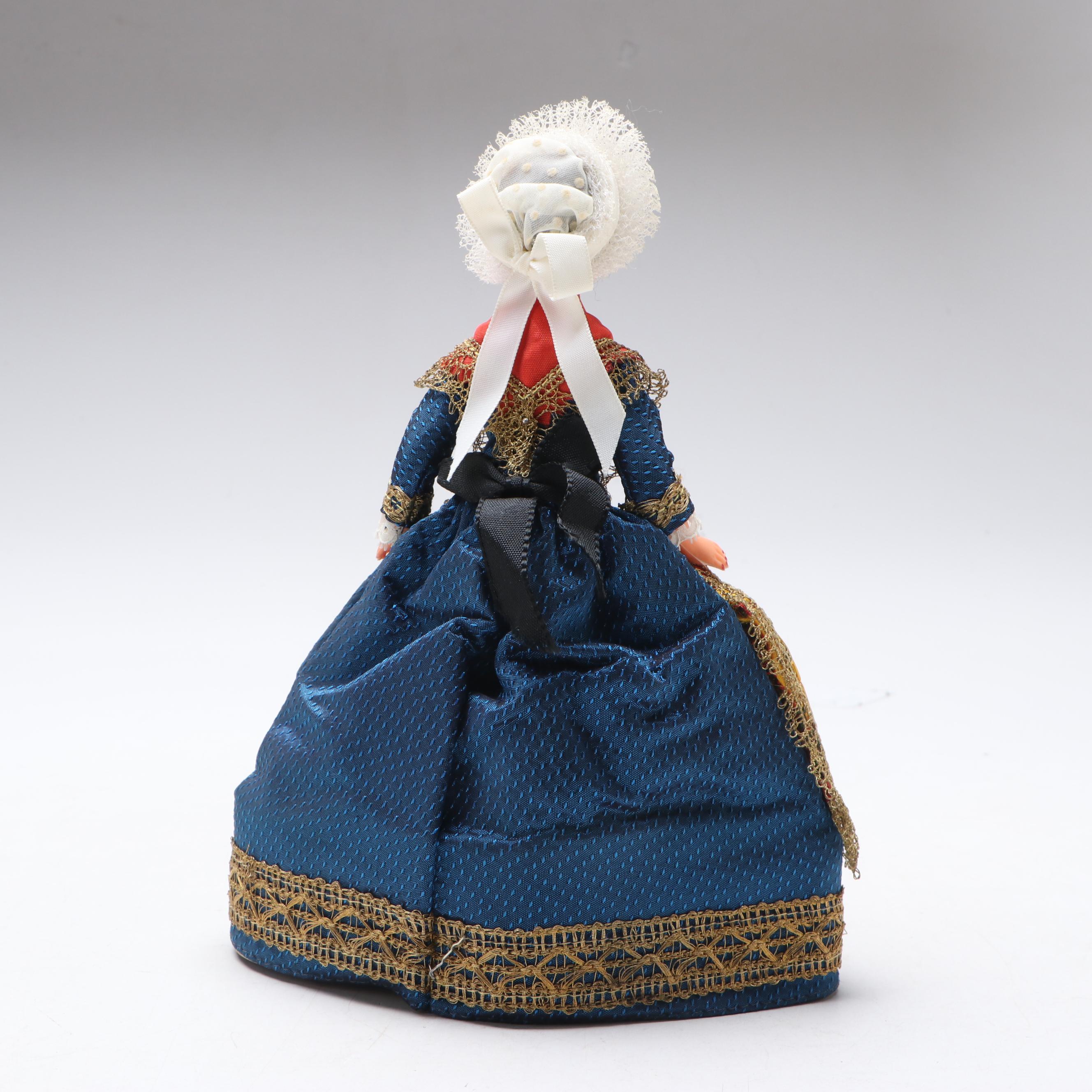 Gräfenthal Boy Reading Book with French, Italian and Other Figurines