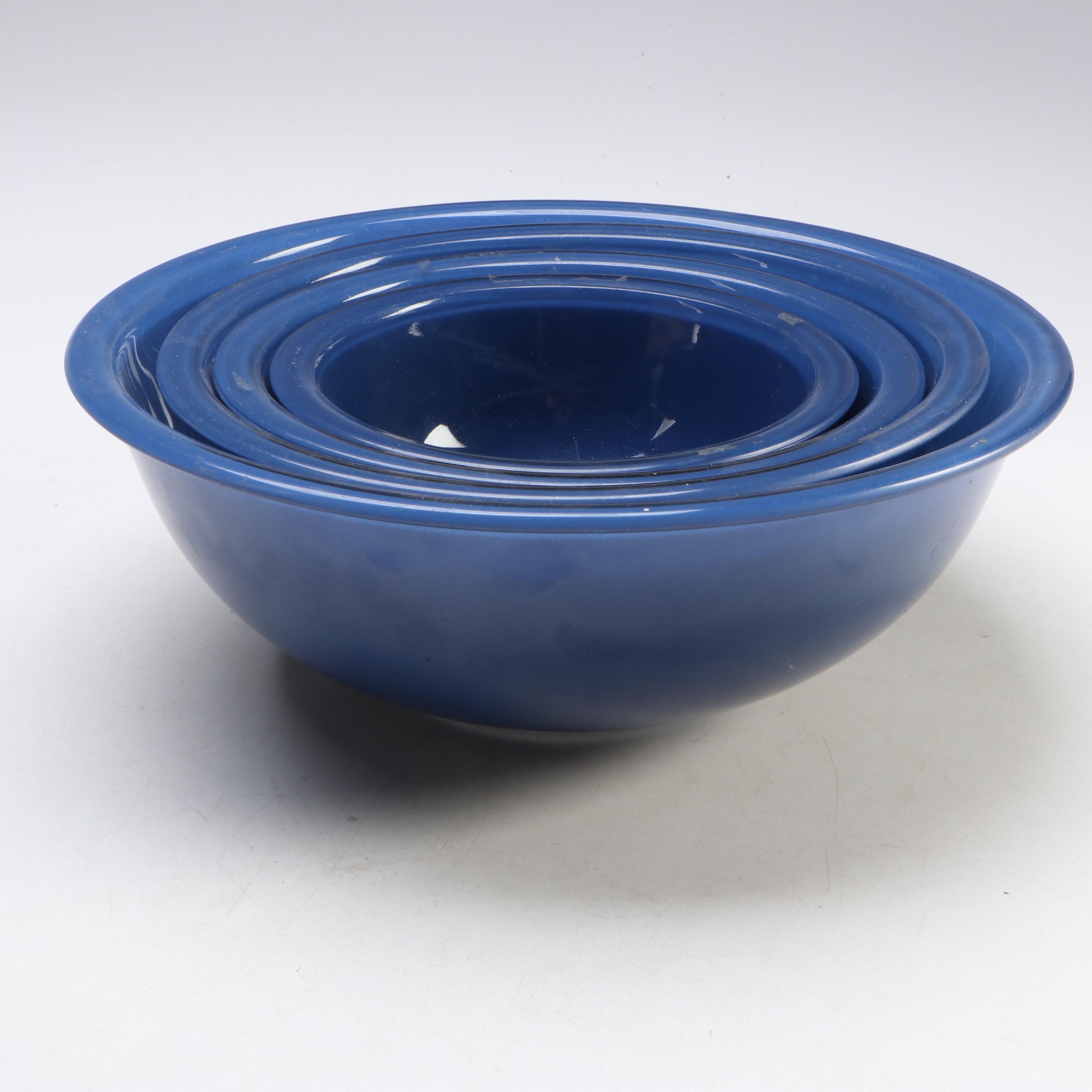 Corning Ware "Cornflower Blue" Glass Platter with Pyrex Glass Mixing Bowls