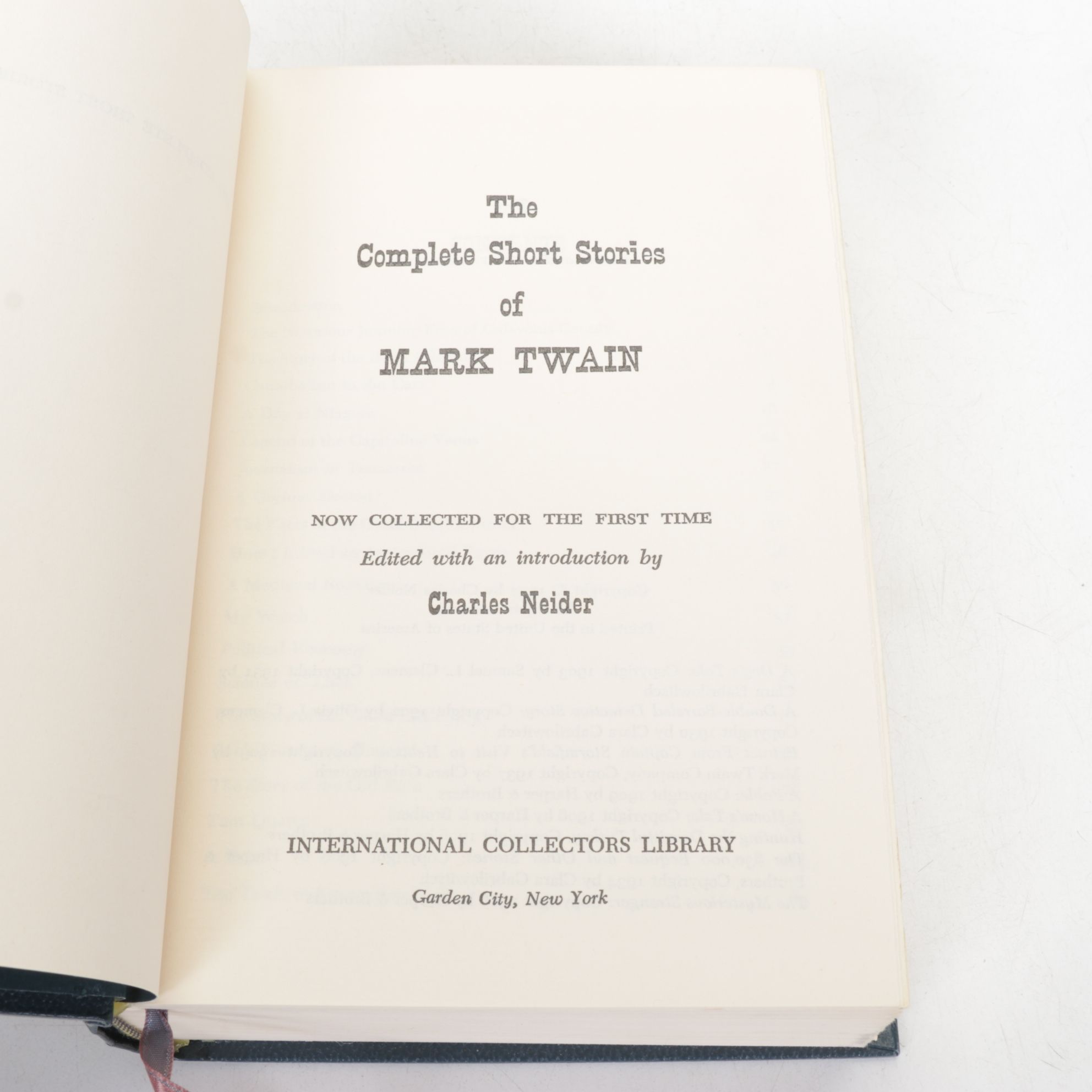 "Complete Short Stories" by Mark Twain and More International Collectors Library