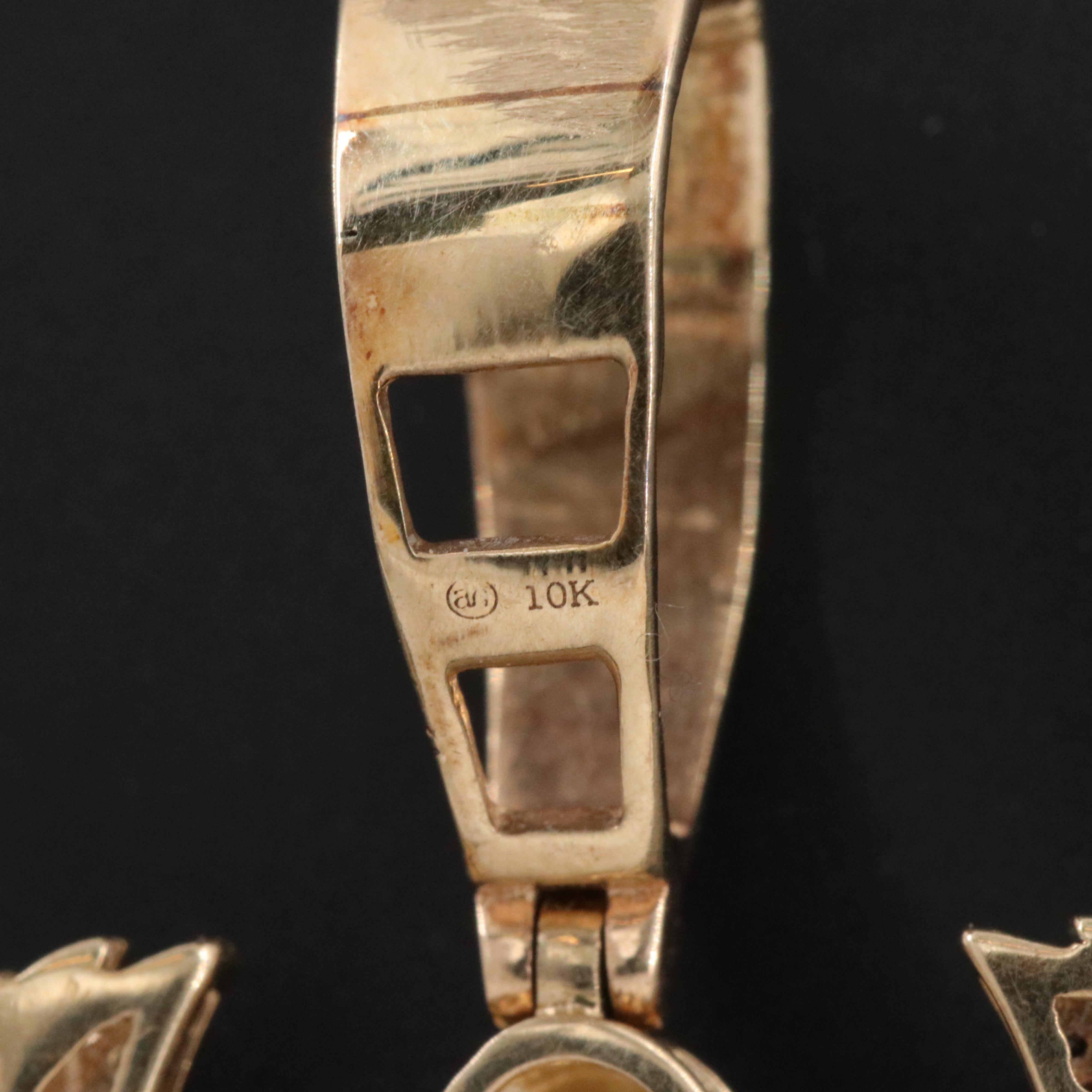 10K 0.31 CTW Diamond Horus Pendant