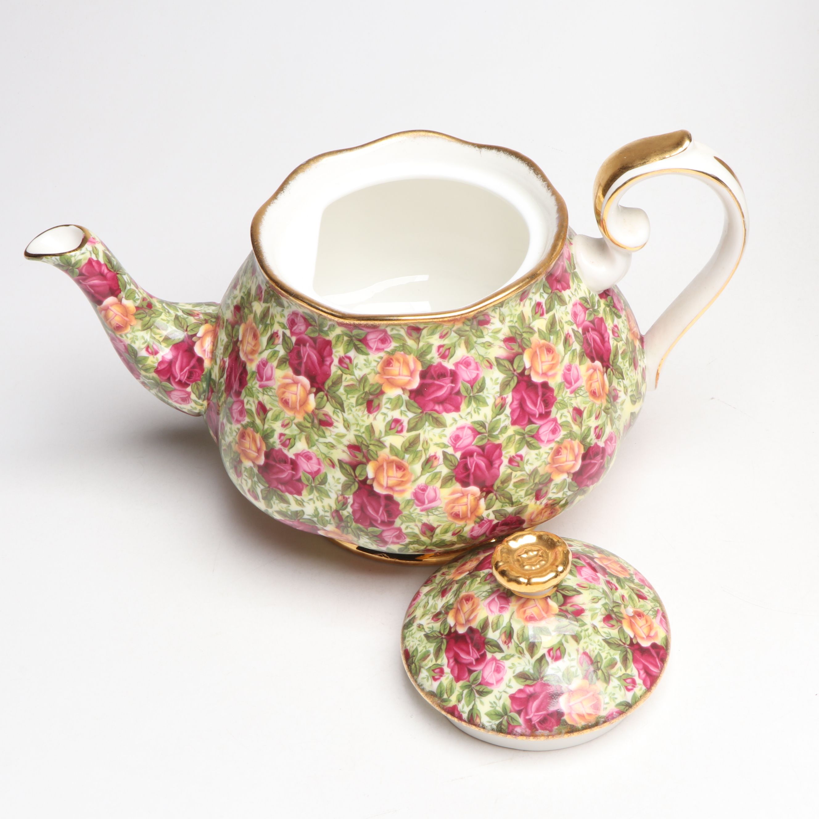 Royal Albert Chintz Collection "Old Country Roses" China Dinnerware, 1999-2009