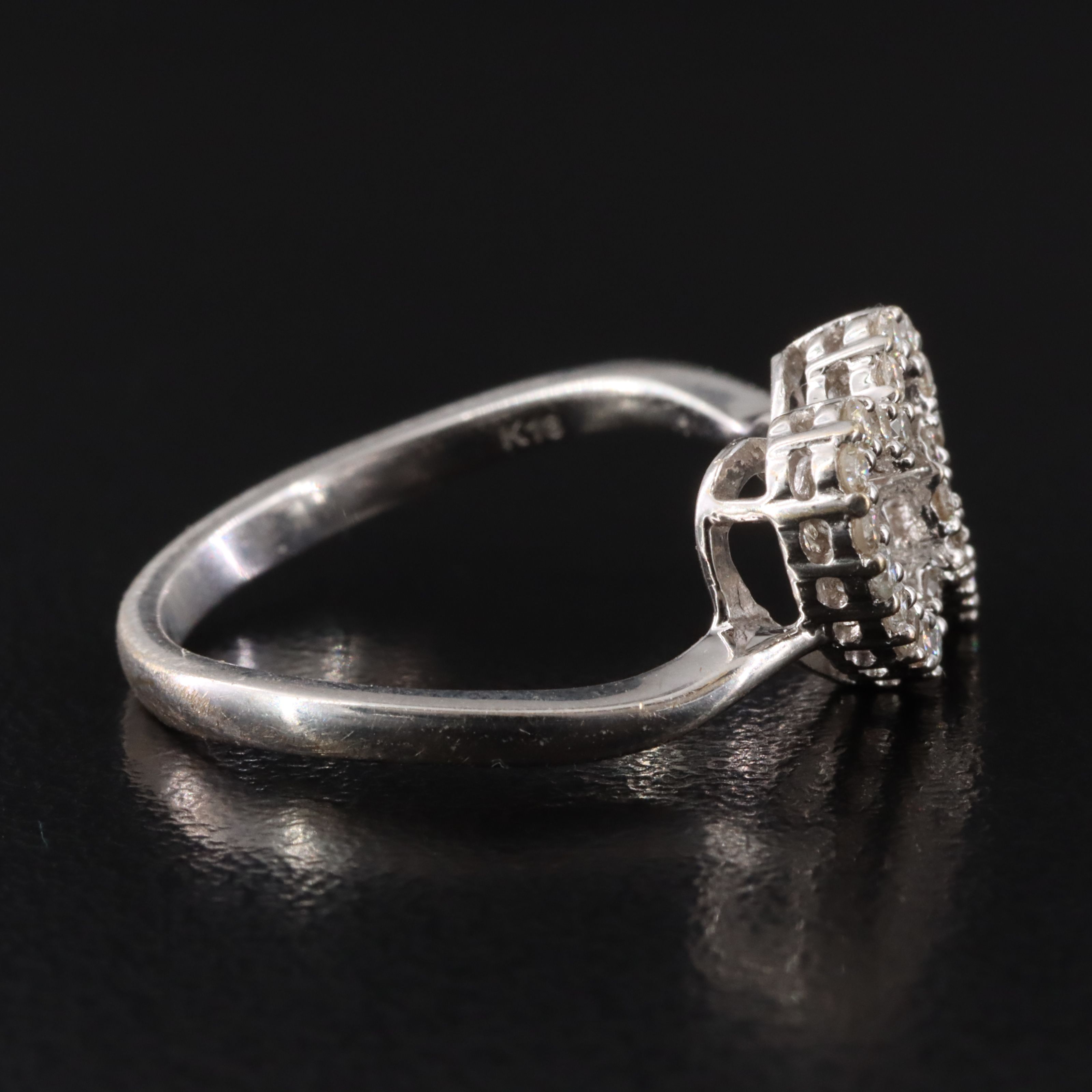 18K 0.30 CTW Diamond Ring