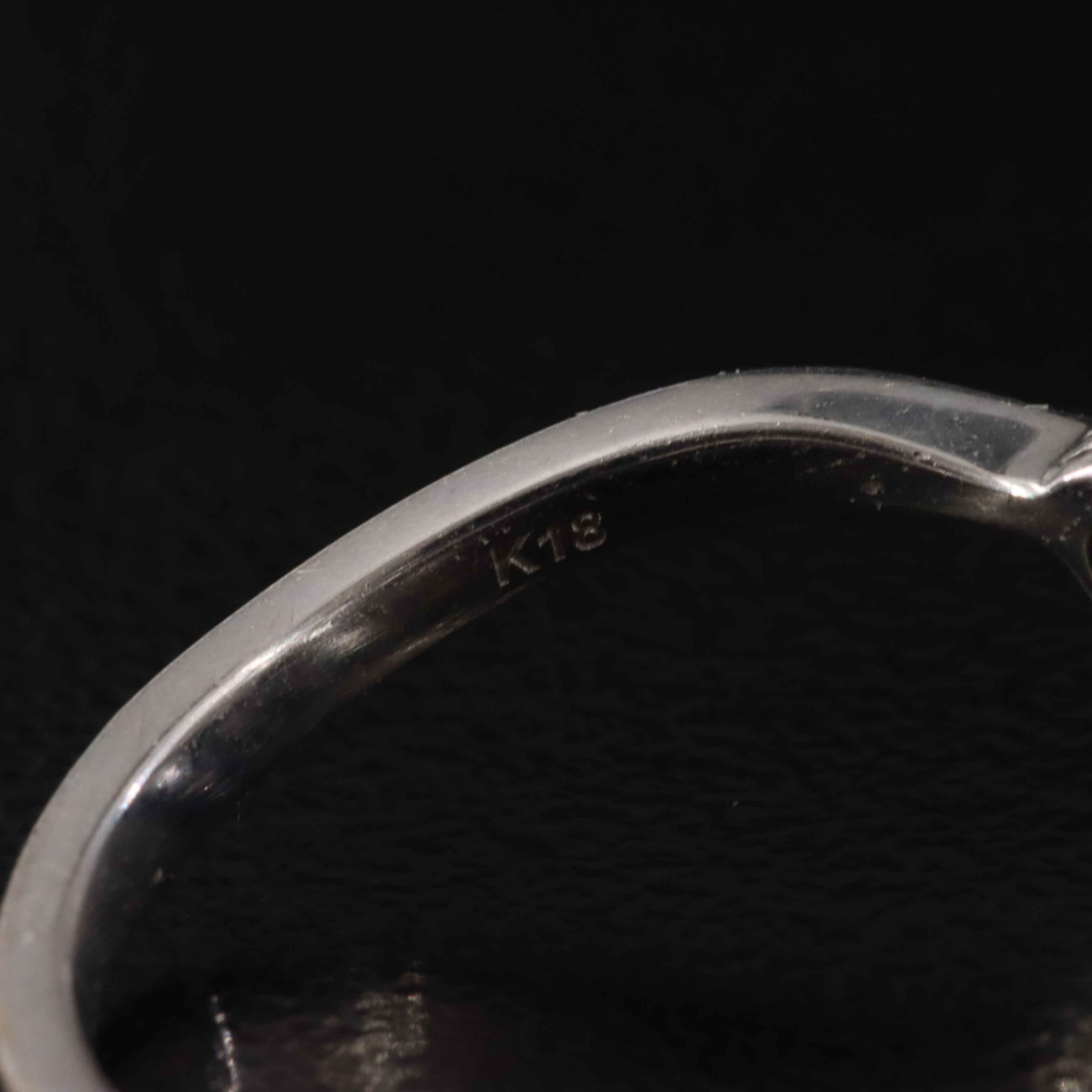 18K 0.30 CTW Diamond Ring