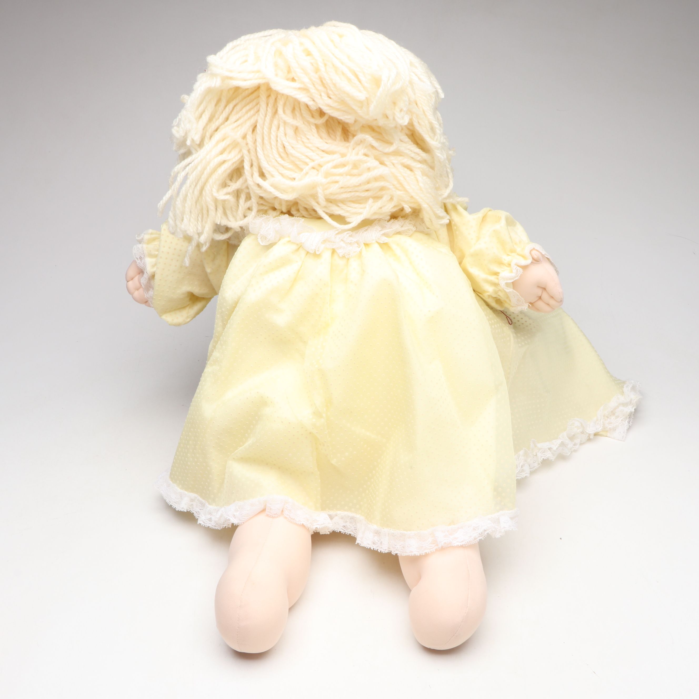 Cabbage Patch Kids "Minette Brianna" with More Cabbage Patch Dolls