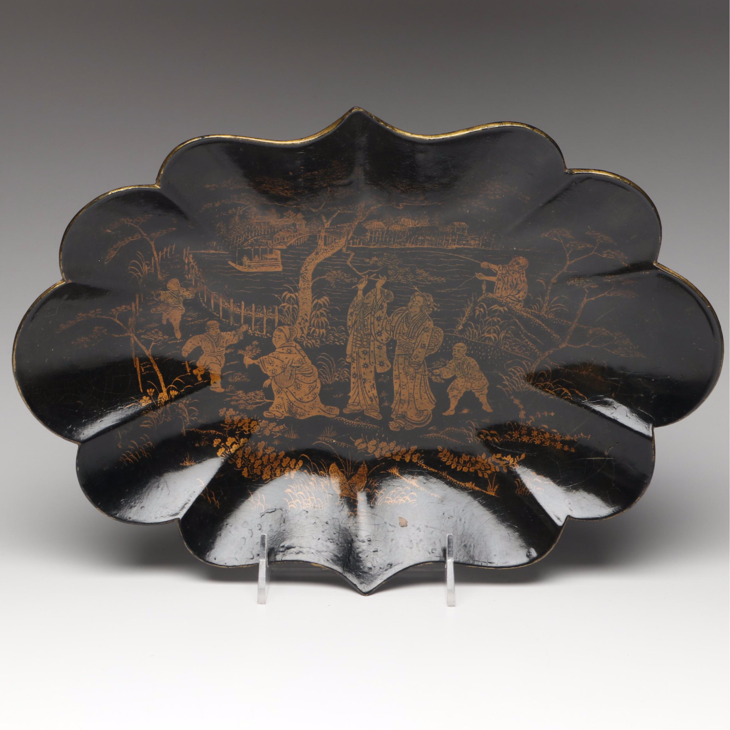 Black Lacquered Papier-Mâché Scalloped Bowl