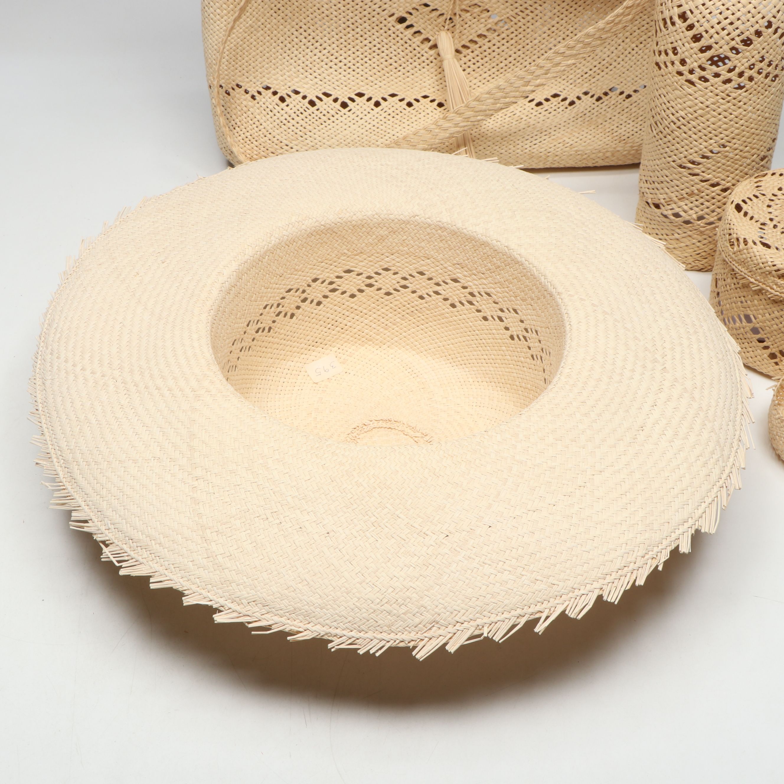 Mexican Jipijapa Huano Palm Panama Hat, Purse, Bottle Cover and Basket
