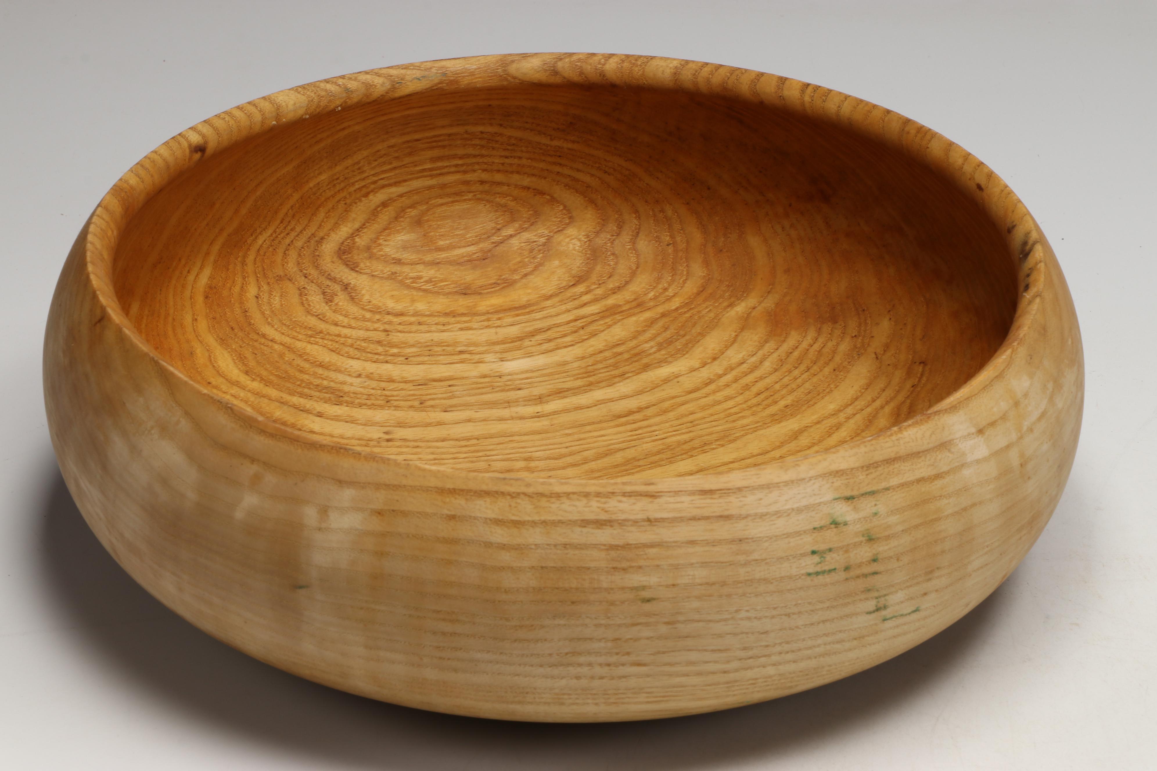 Wooden Serving Bowls and Serving Utensils