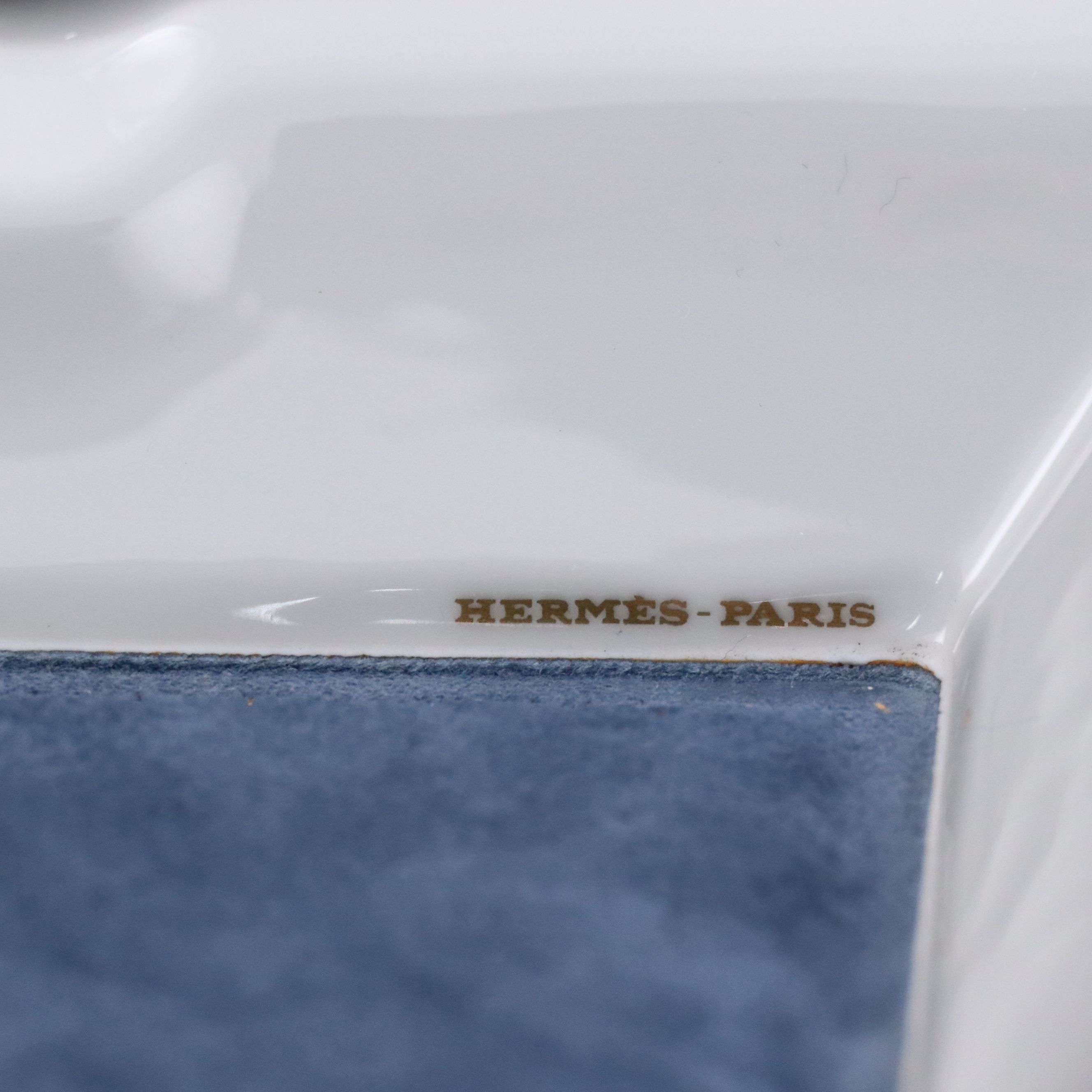 Hermès "Chaîne D'ancre" Porcelain Ashtray