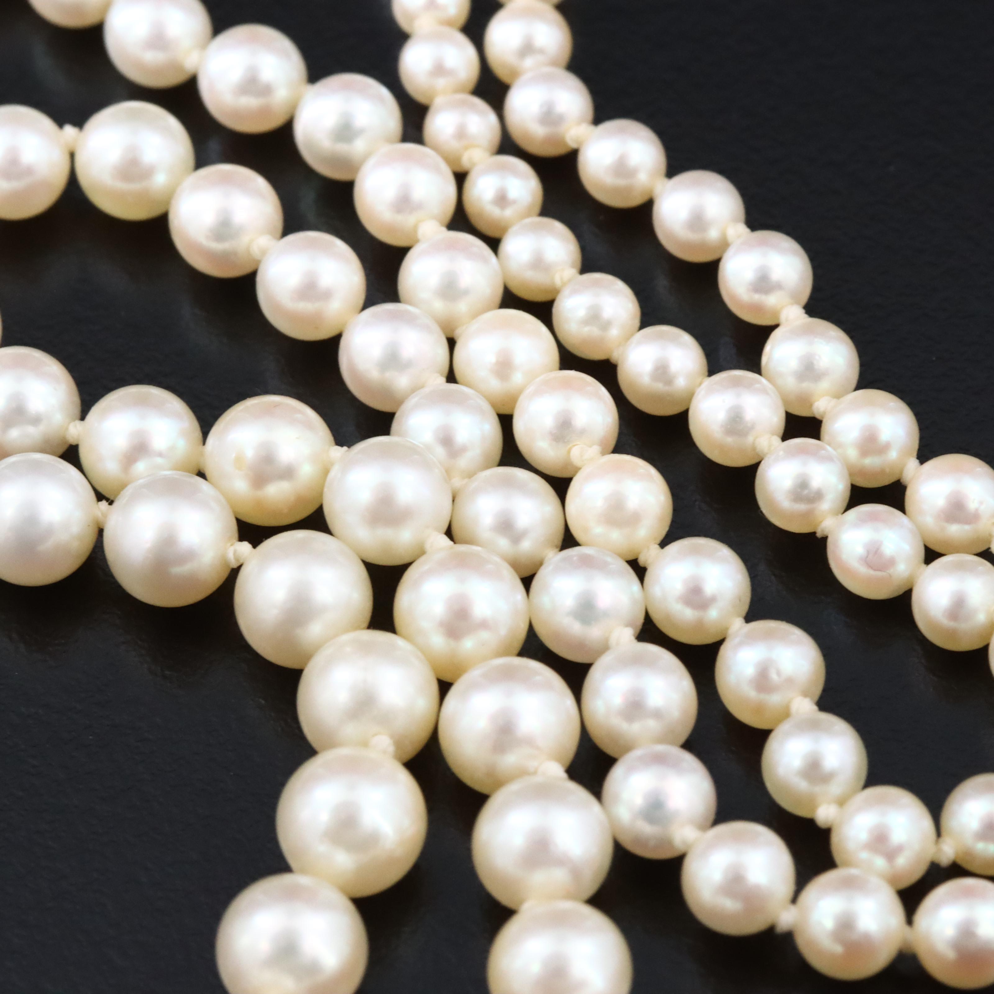 Graduated Pearl with 10K Clasp