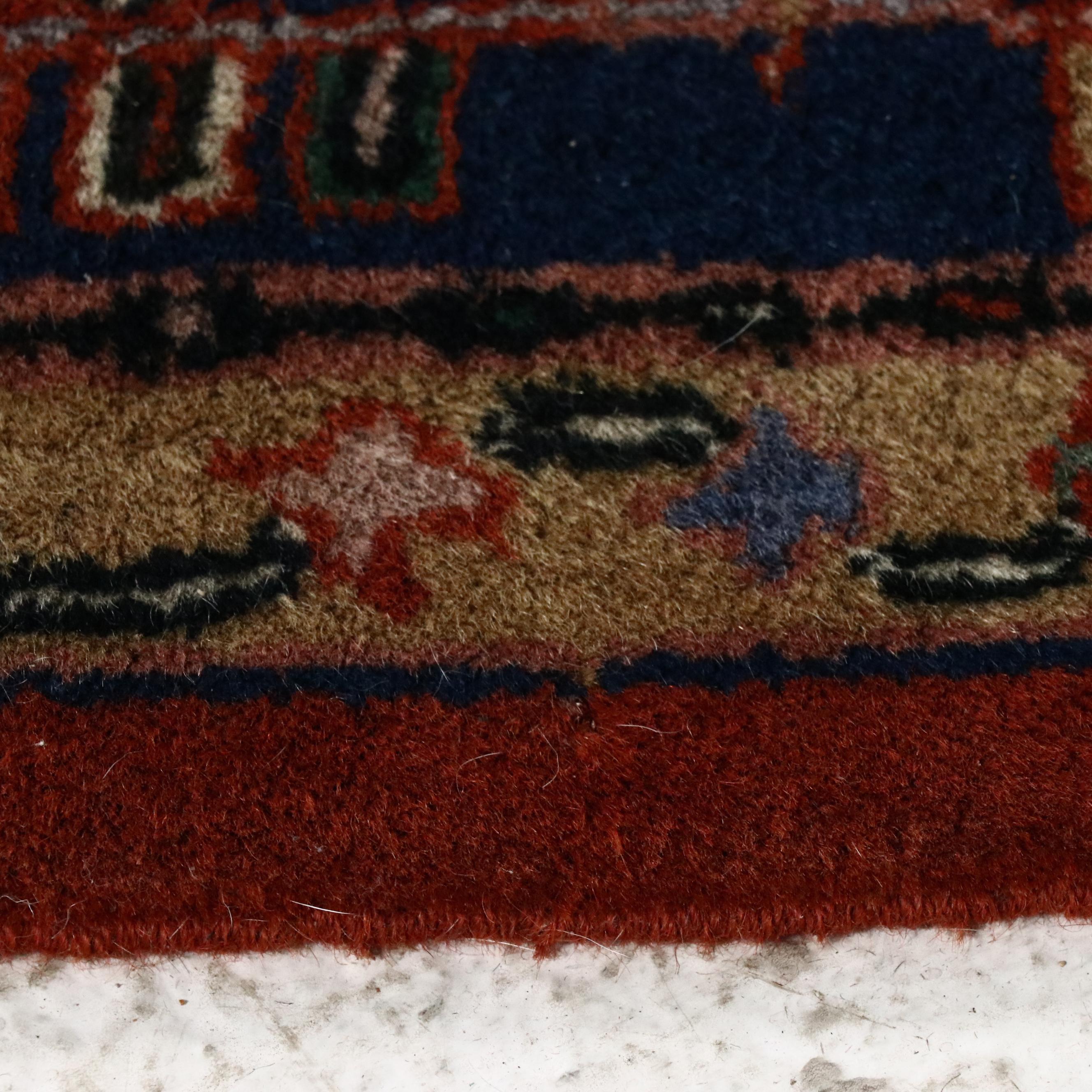 4'11 x 7'1 Hand-Knotted Persian Heriz Area Rug