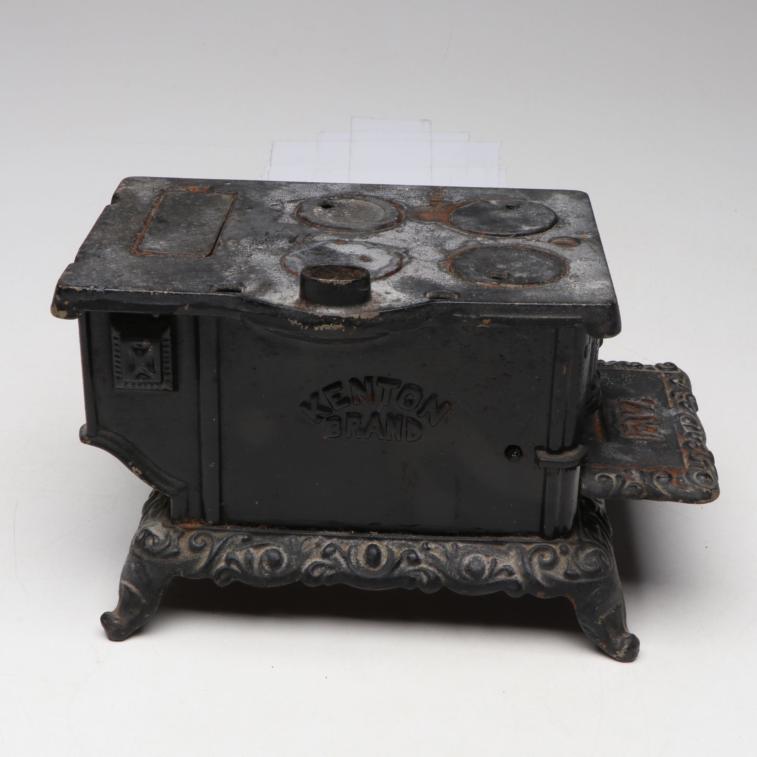 Ertl "Entenmann's" Diecast Model with Cast Iron Miniature Stove and Other Décor