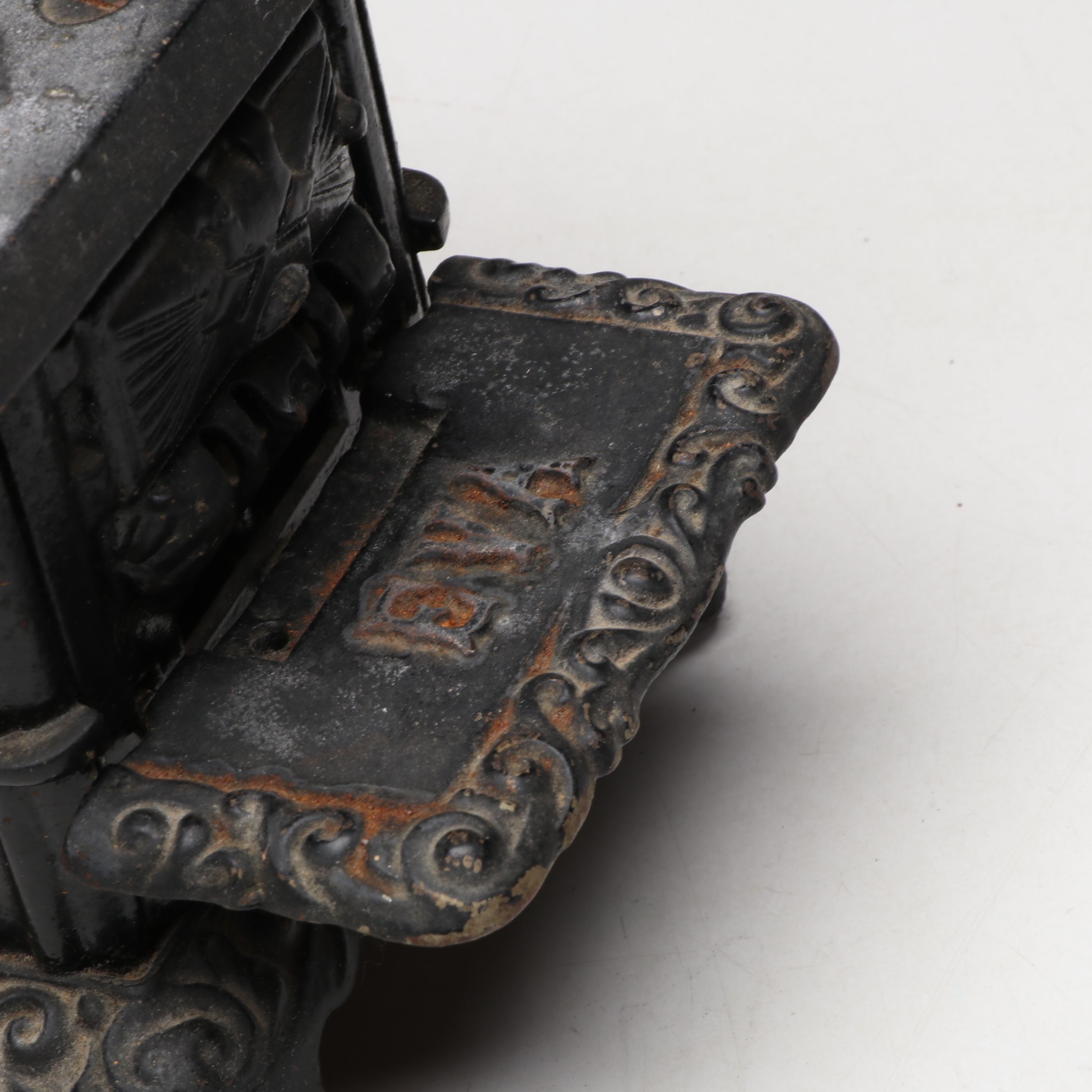 Ertl "Entenmann's" Diecast Model with Cast Iron Miniature Stove and Other Décor