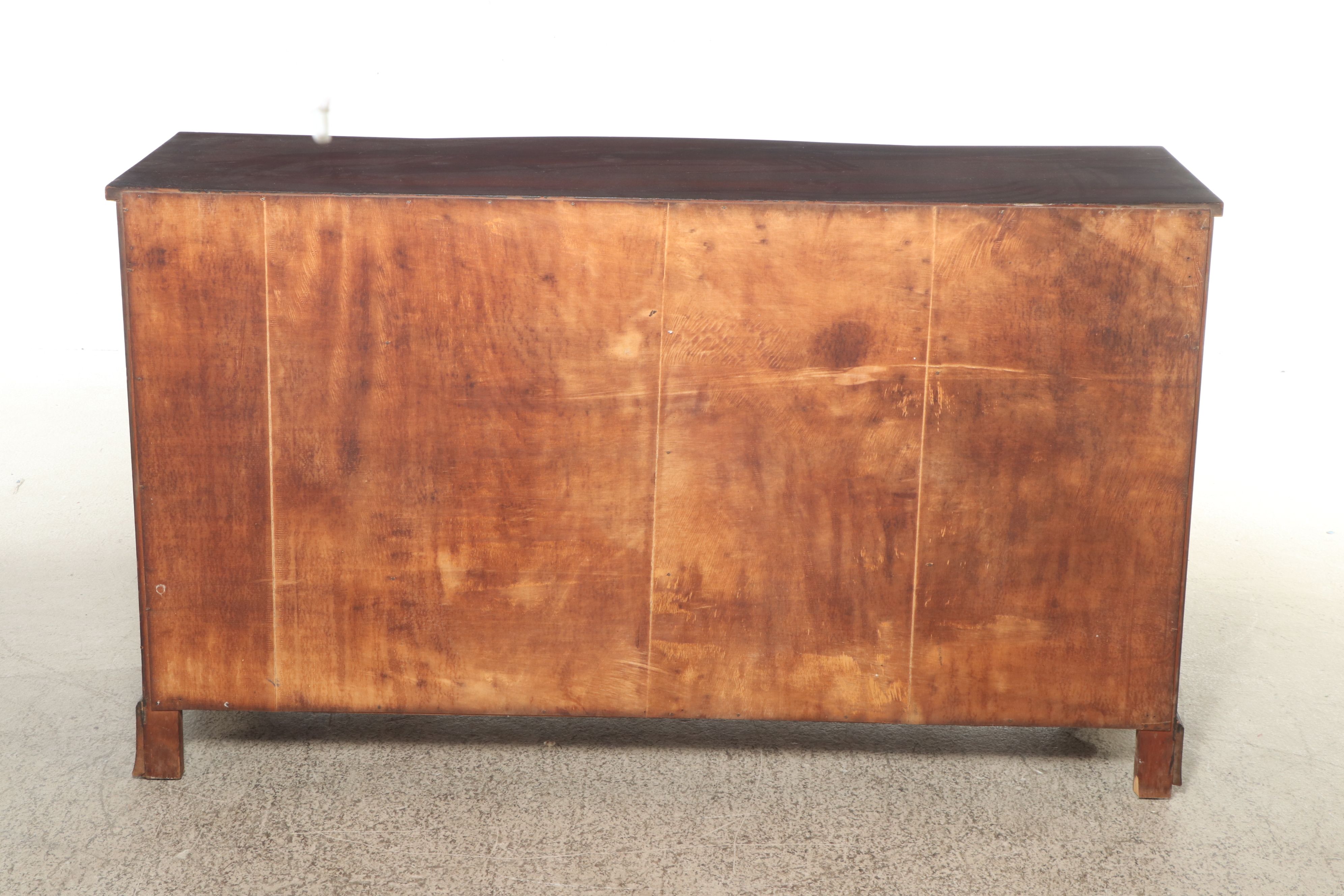 Duncan Phyfe Style Mahogany Bow-Front Buffet, Mid-20th Century