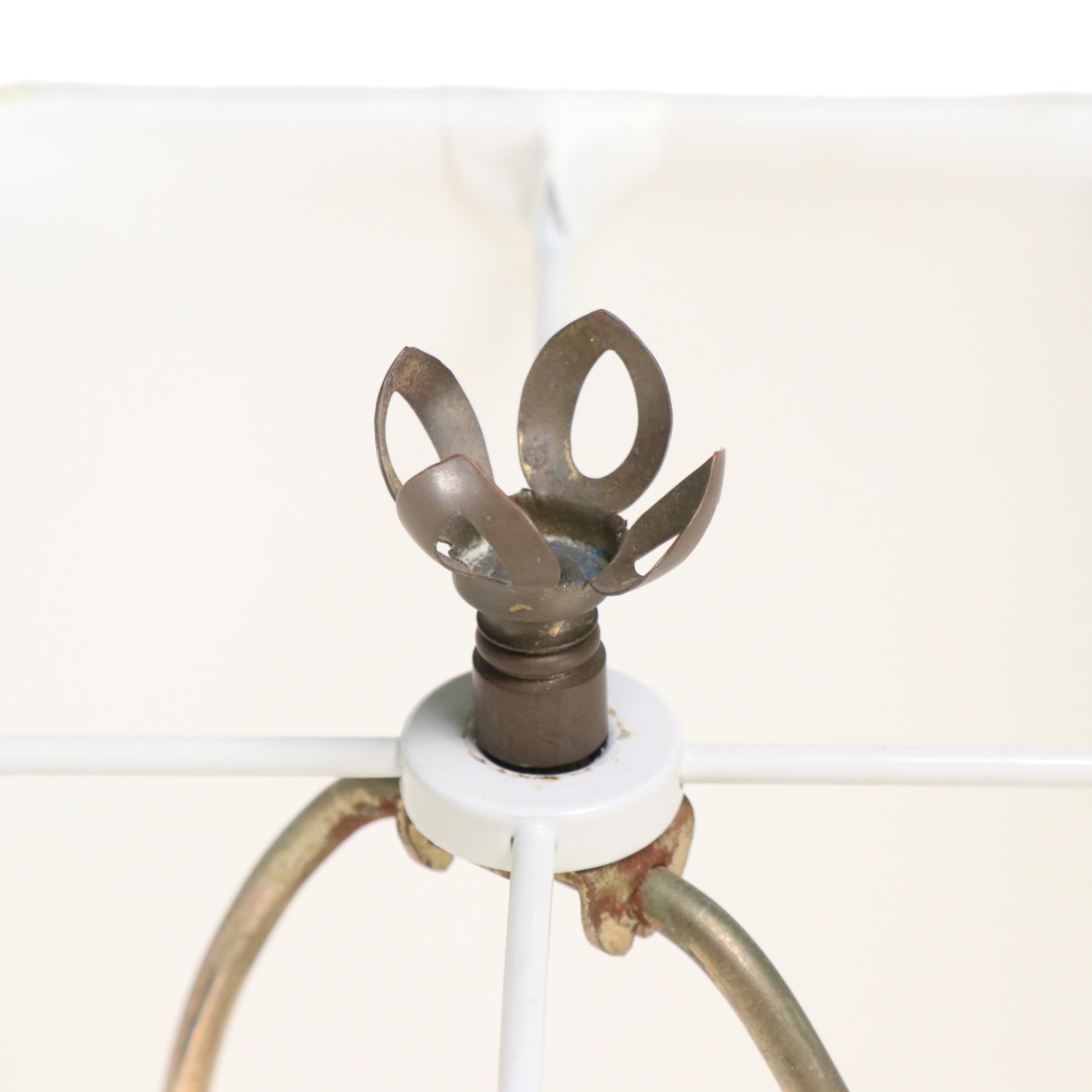 Chinese Porcelain Famille Rose Peach Ground Vase Table Lamp