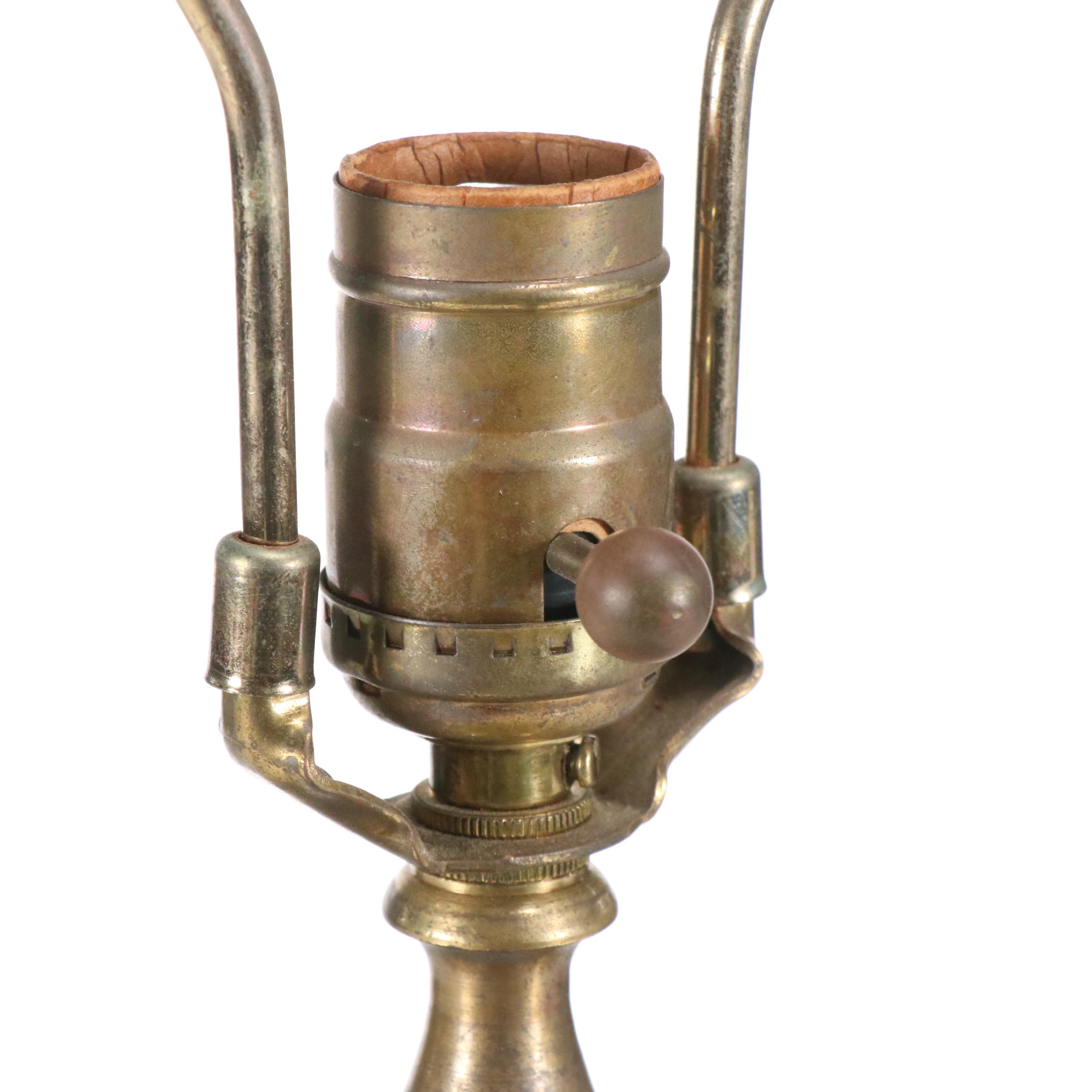 Chinese Porcelain Famille Rose Peach Ground Vase Table Lamp