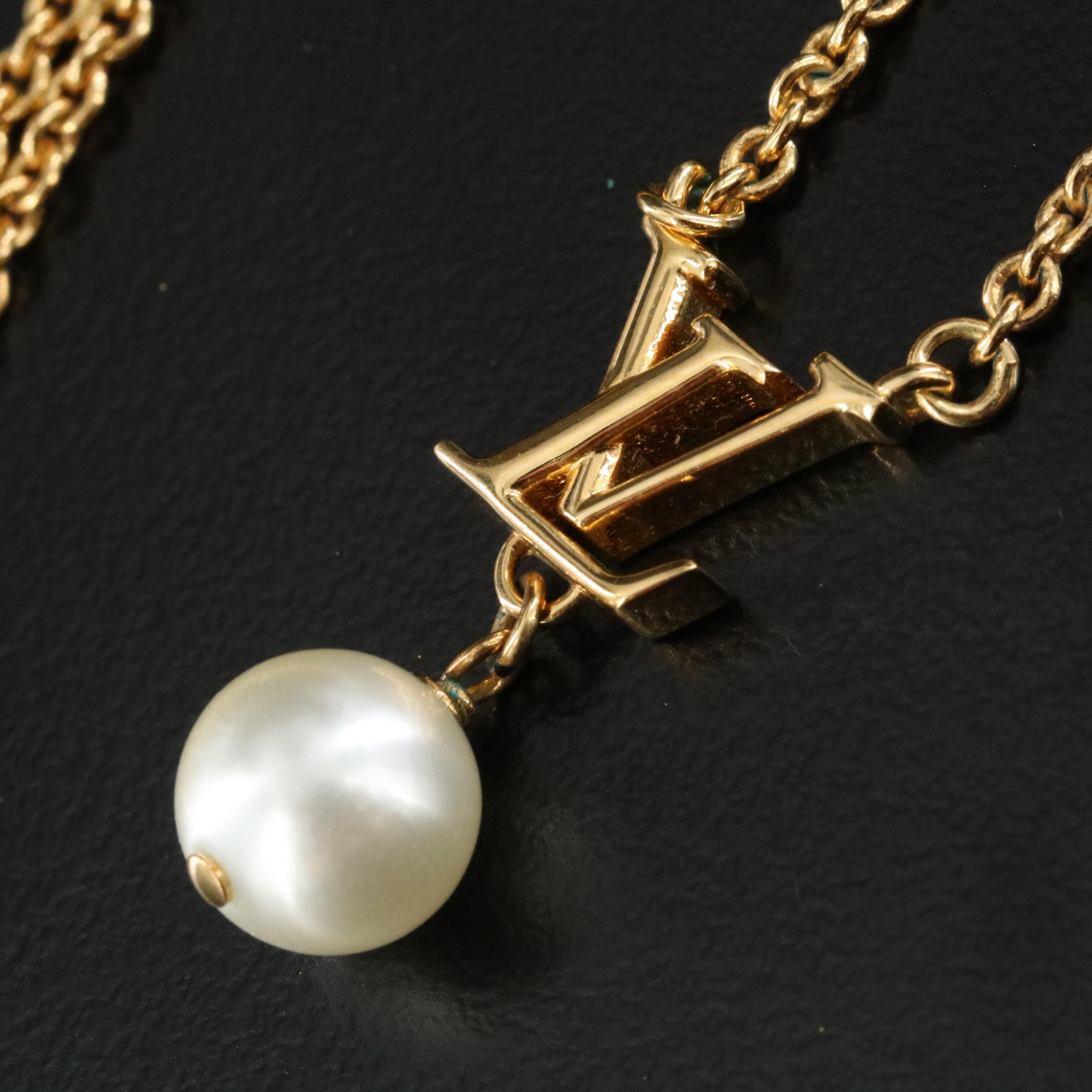 Louis Vuiitton LV Logo Faux Pearl Necklace