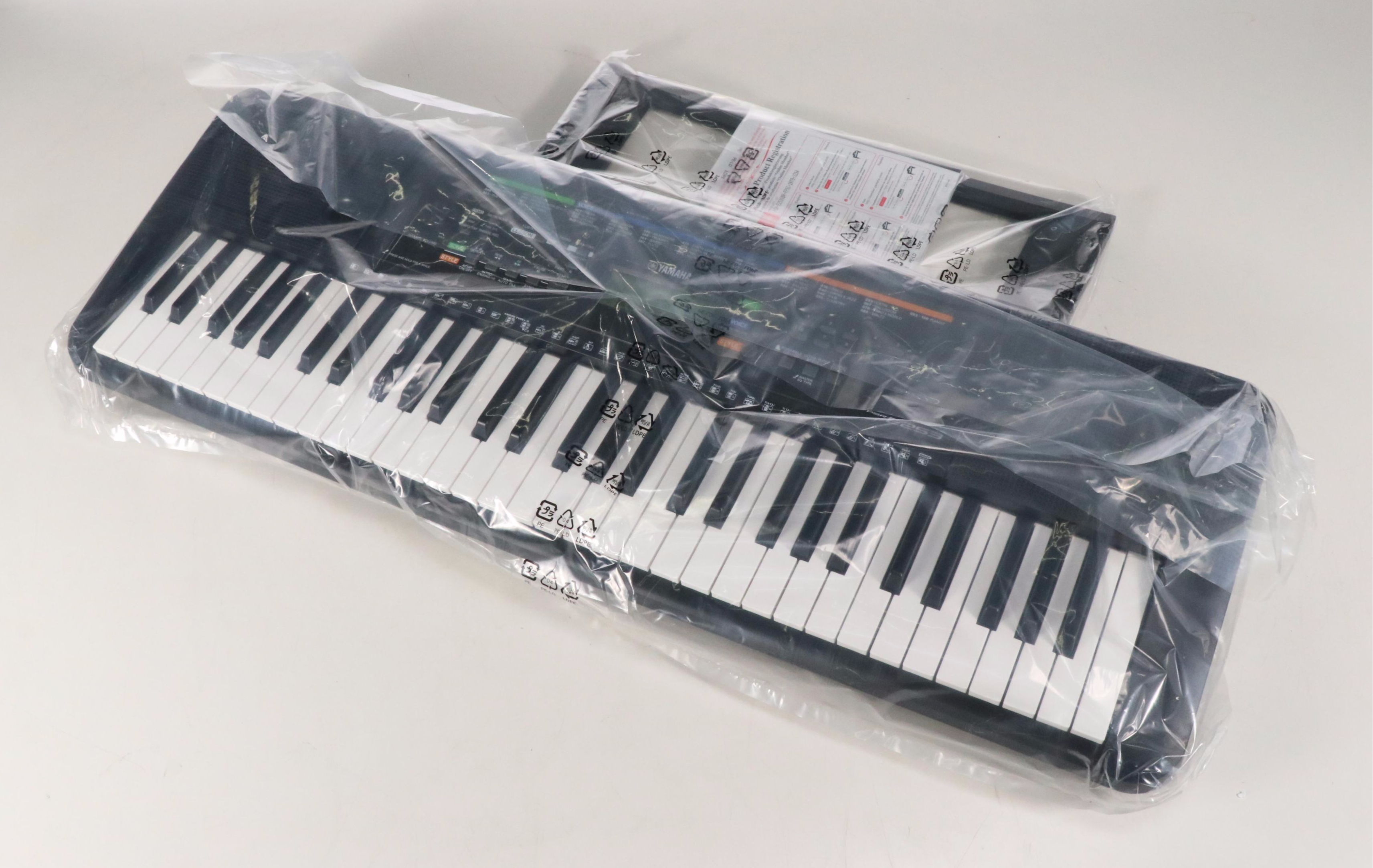 Yamaha PSR-E253 Portable Keyboard