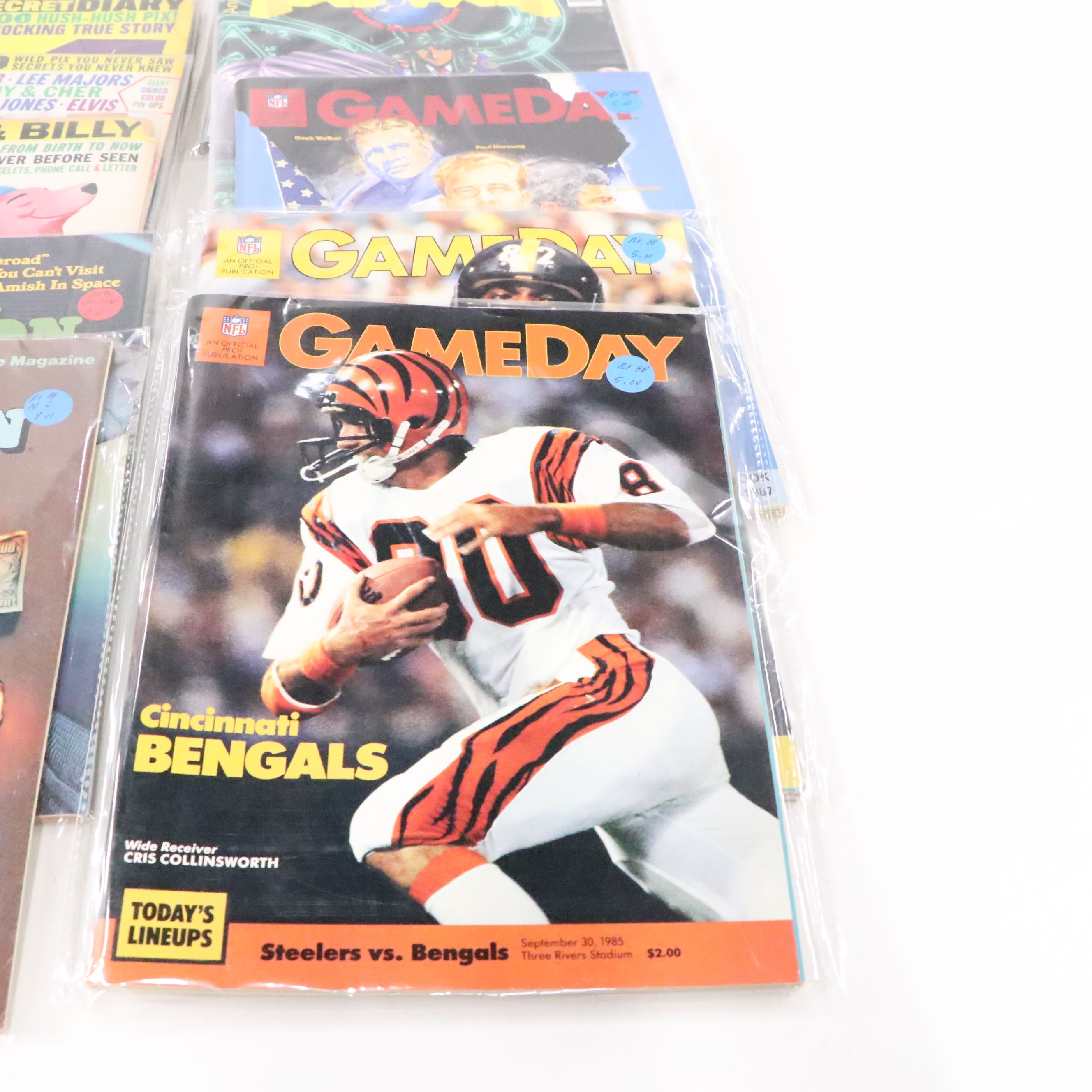 "National Lampoon" and Other Magazine Issues with Star Trek Trading Cards