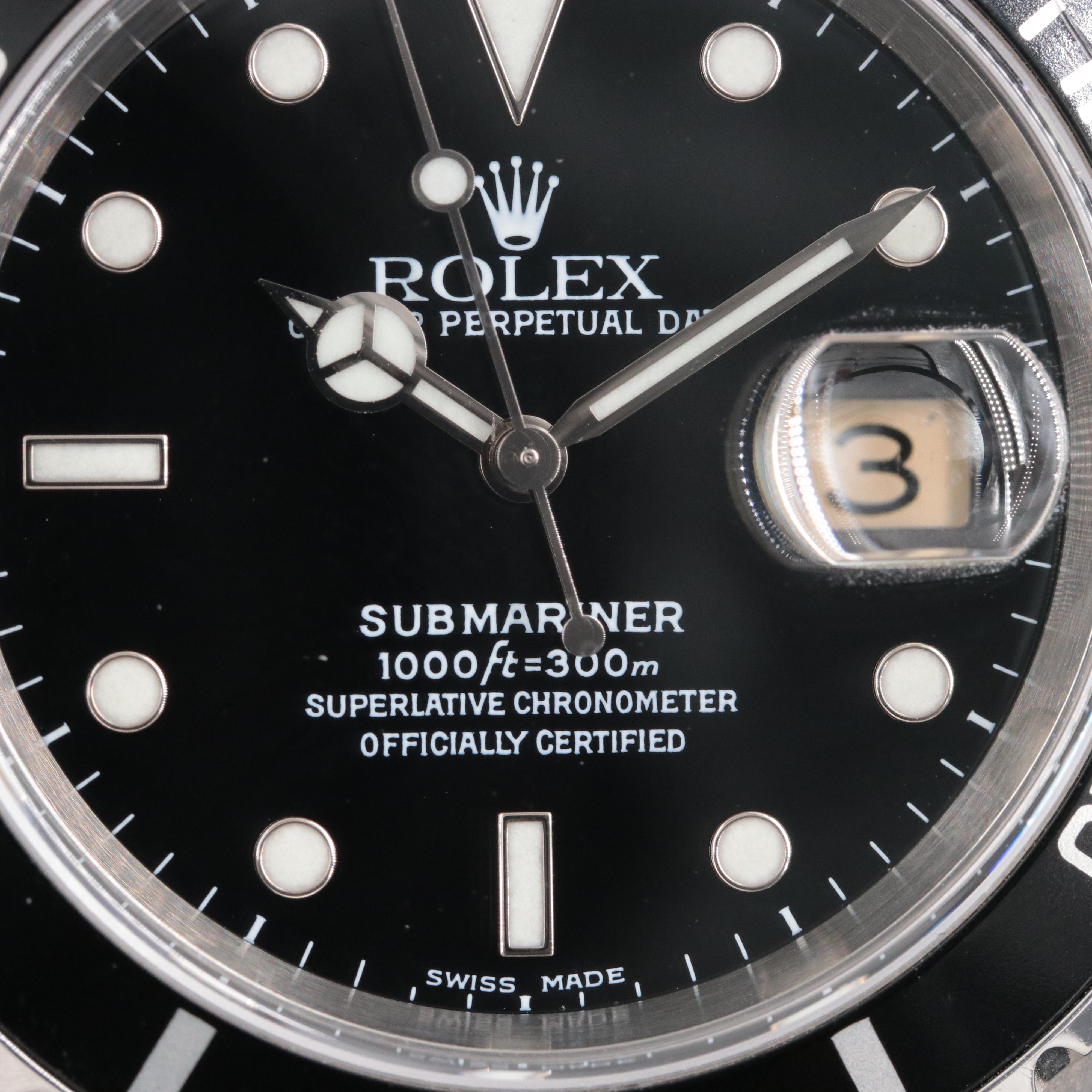 2000 Rolex Oyster Perpetual Date Submariner Watch
