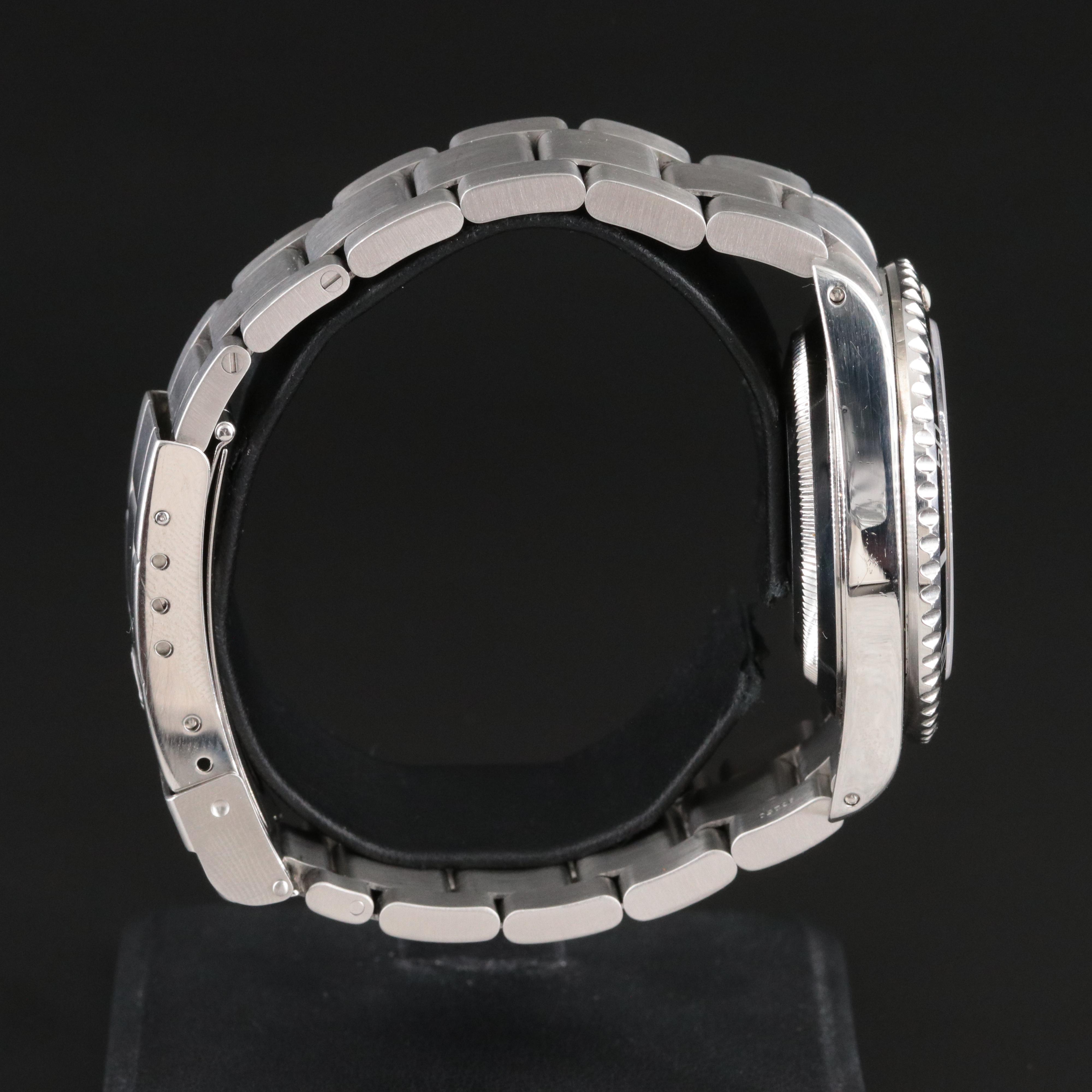 2000 Rolex Oyster Perpetual Date Submariner Watch