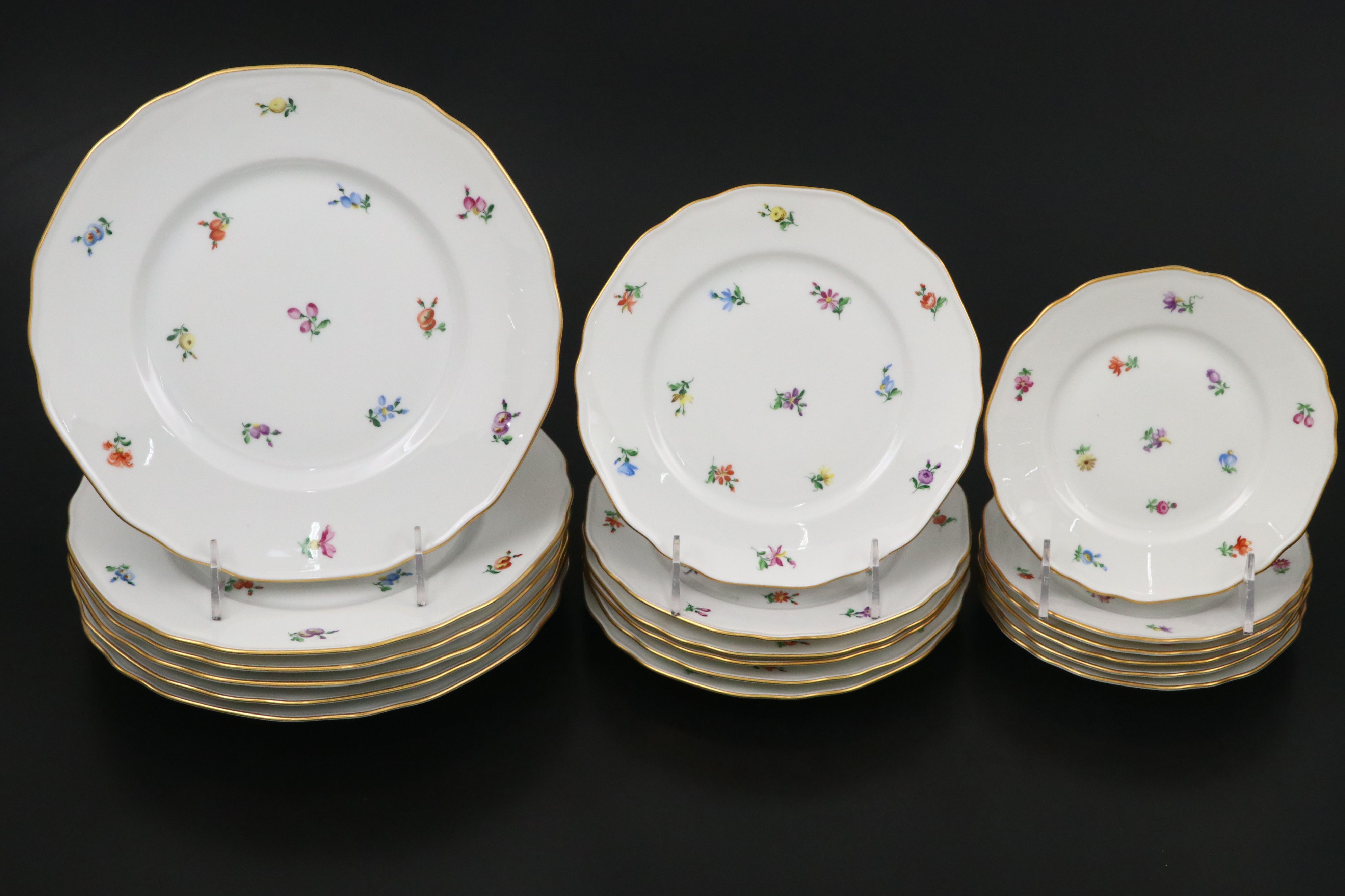 Augarten Gold Gilt Floral Porcelain Dinnerware