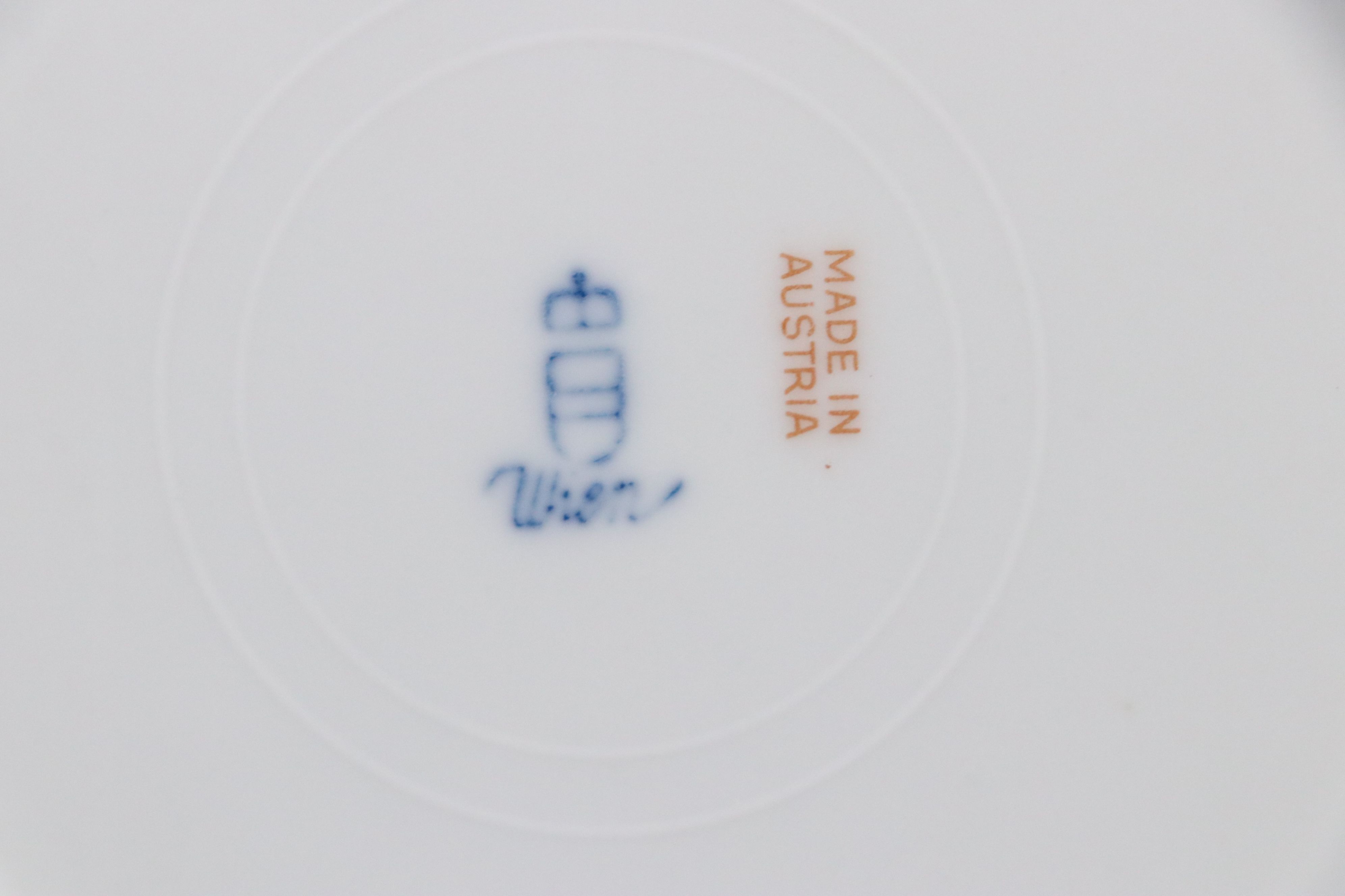 Augarten Gold Gilt Floral Porcelain Dinnerware