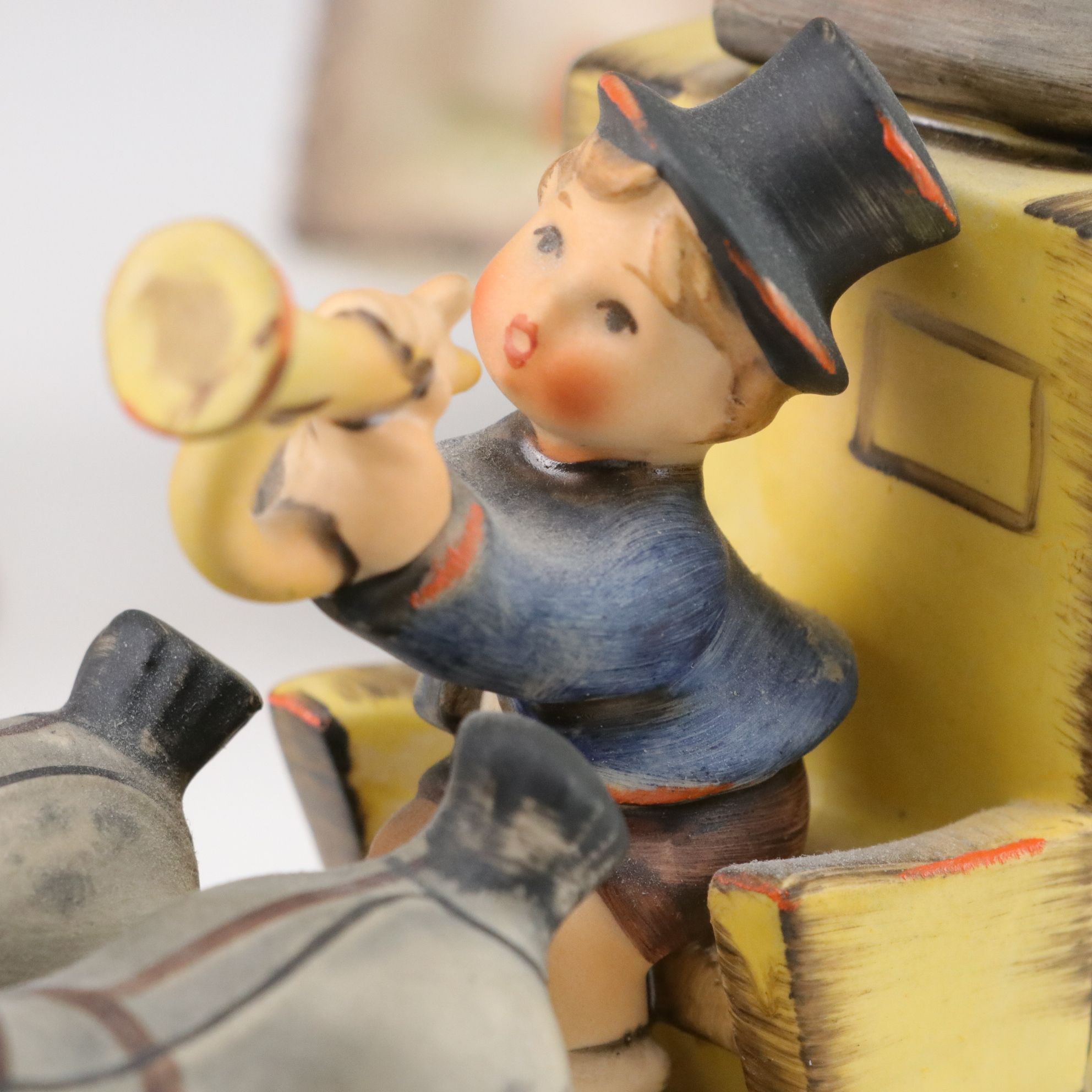 Goebel "The Mail is Here" Figurine & Wall Plaque, Bells & More Hummel Porcelain