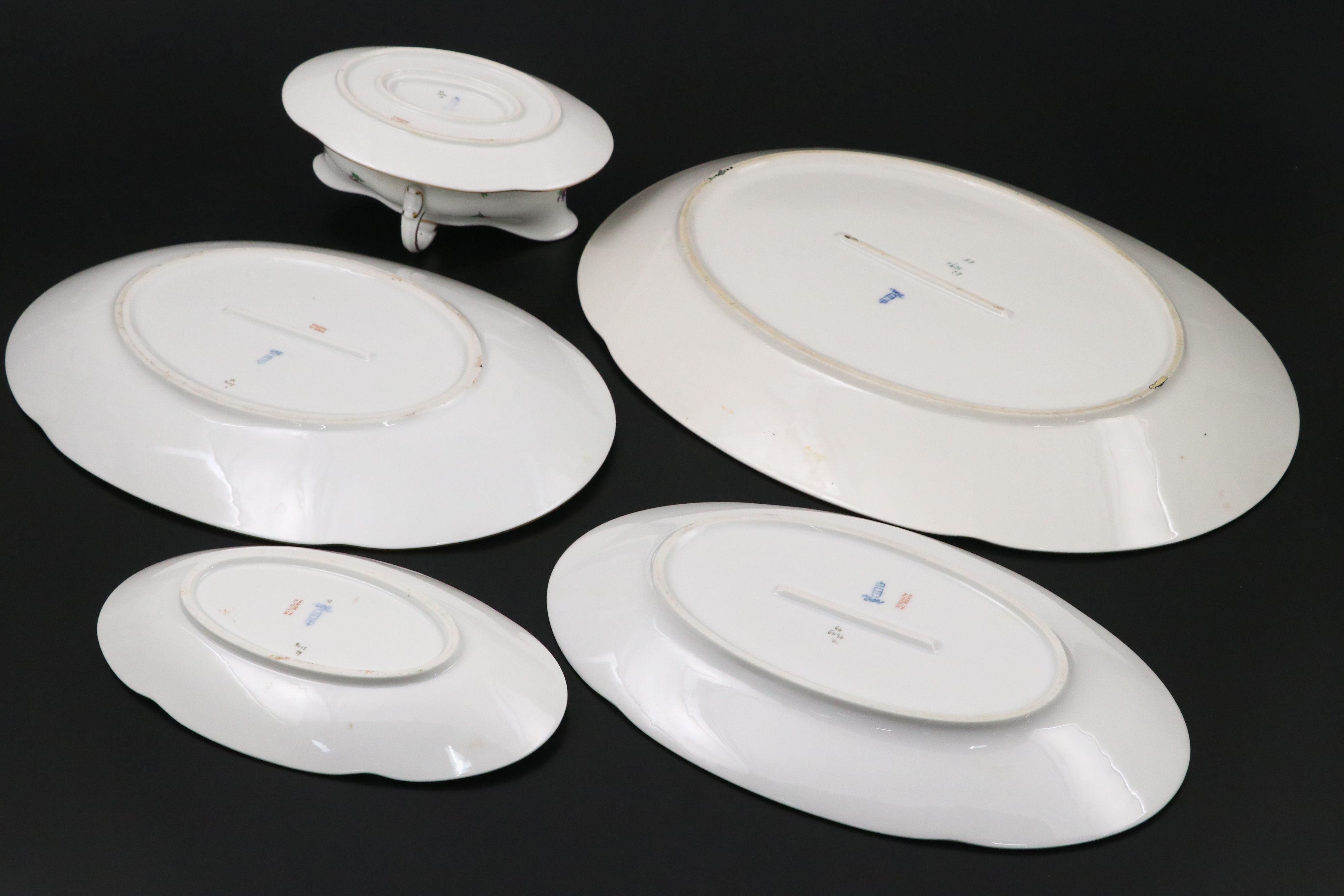 Augarten Gold Gilt Floral Porcelain Dinnerware