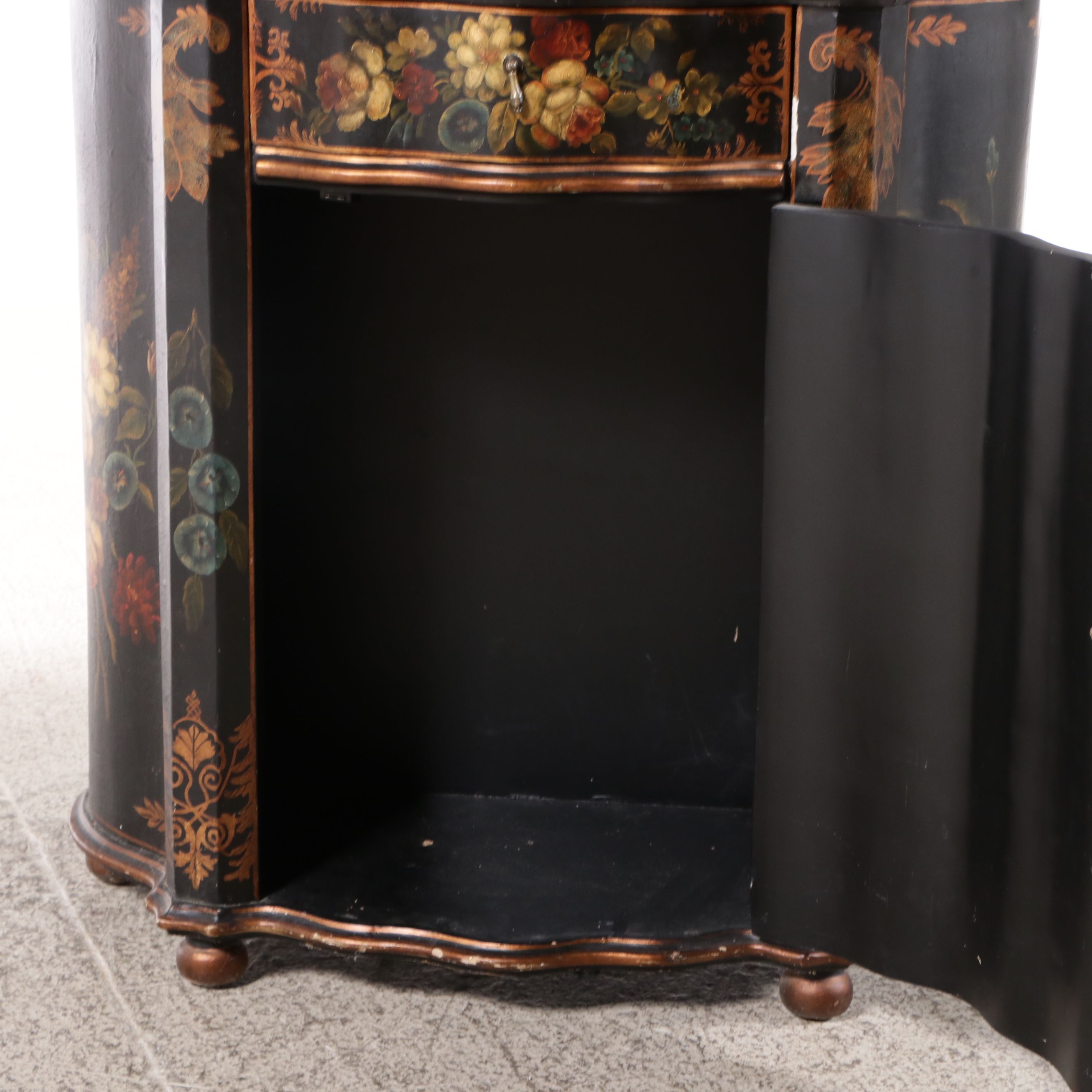 Baroque Style Painted Console Cabinet