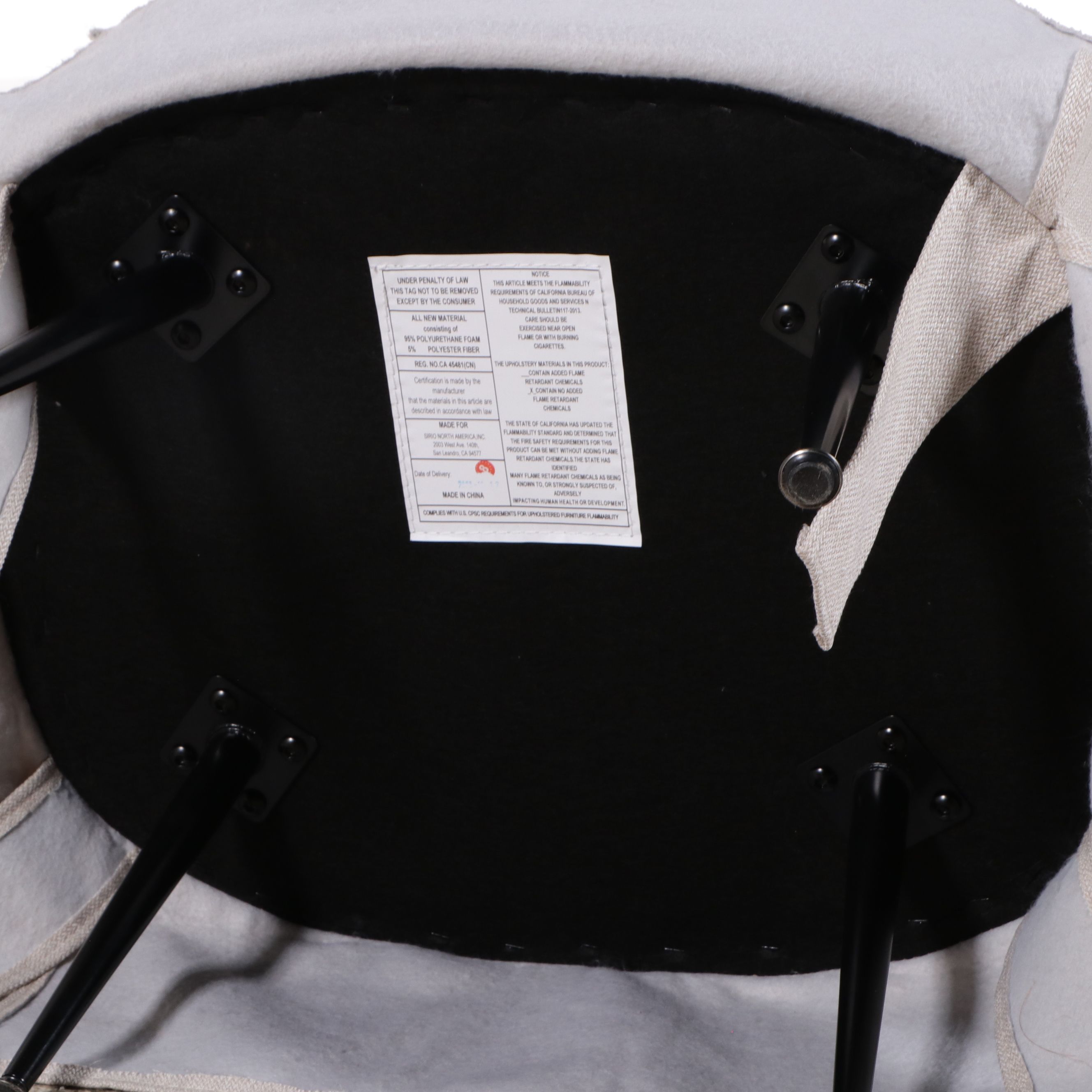 Contemporary Sirio Upholstered Armchair with Ottoman