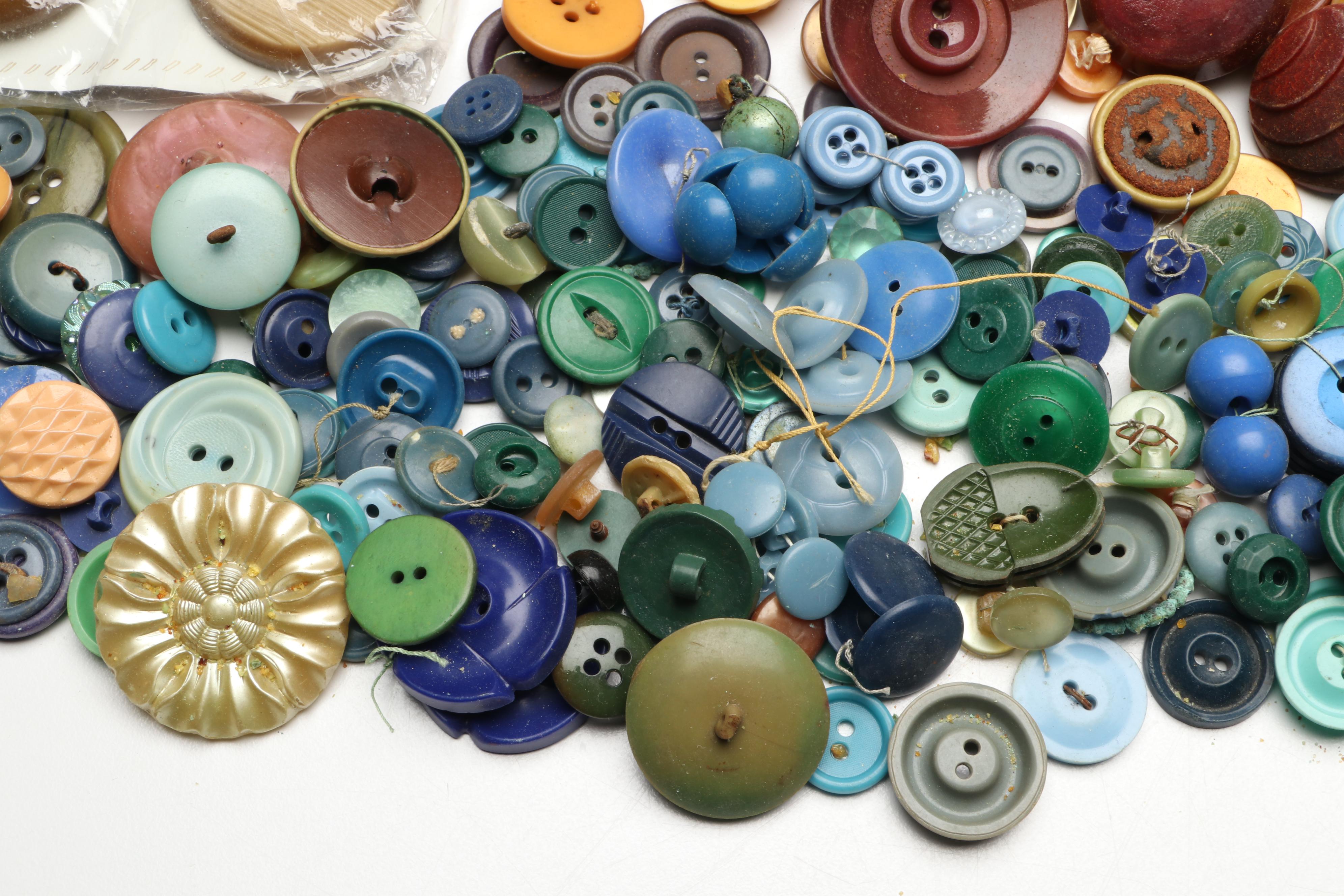 Metal, Plastic and Other Vintage Buttons