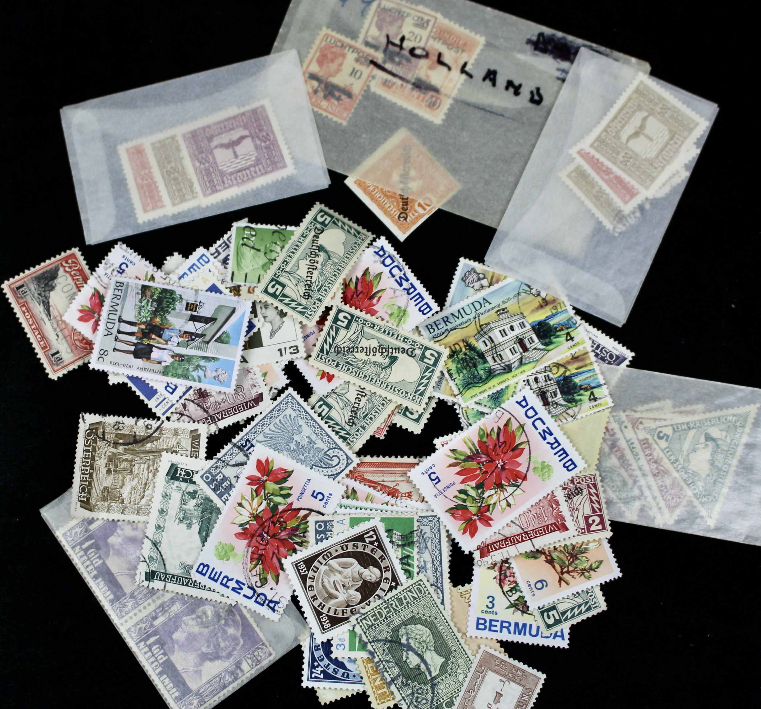 Large World-Wide Collection of 5,000 to 10,000 Postage Stamps