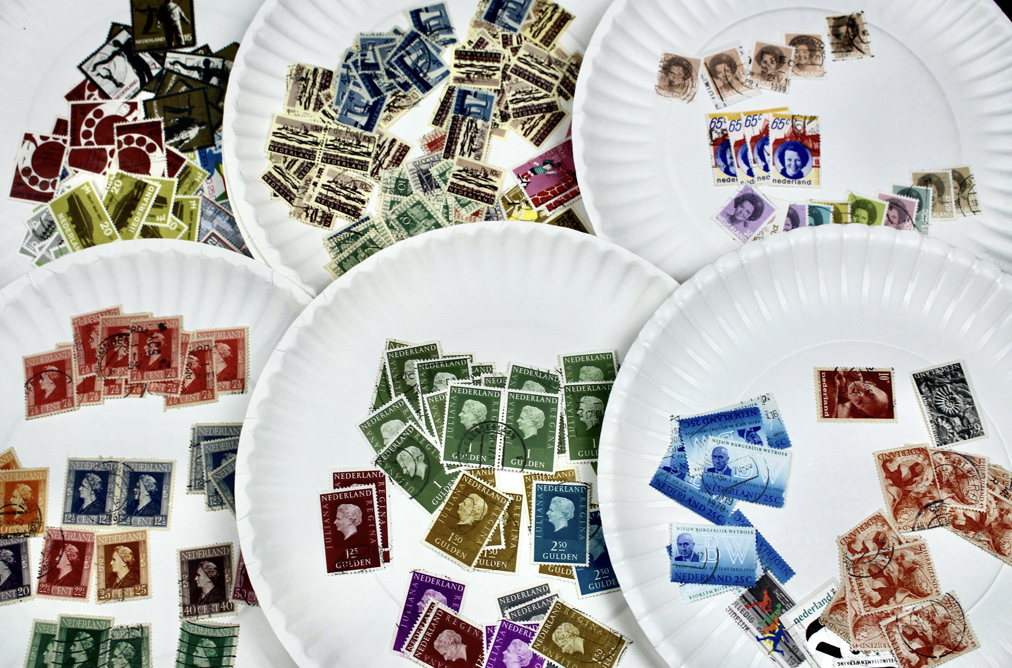 Large World-Wide Collection of 5,000 to 10,000 Postage Stamps