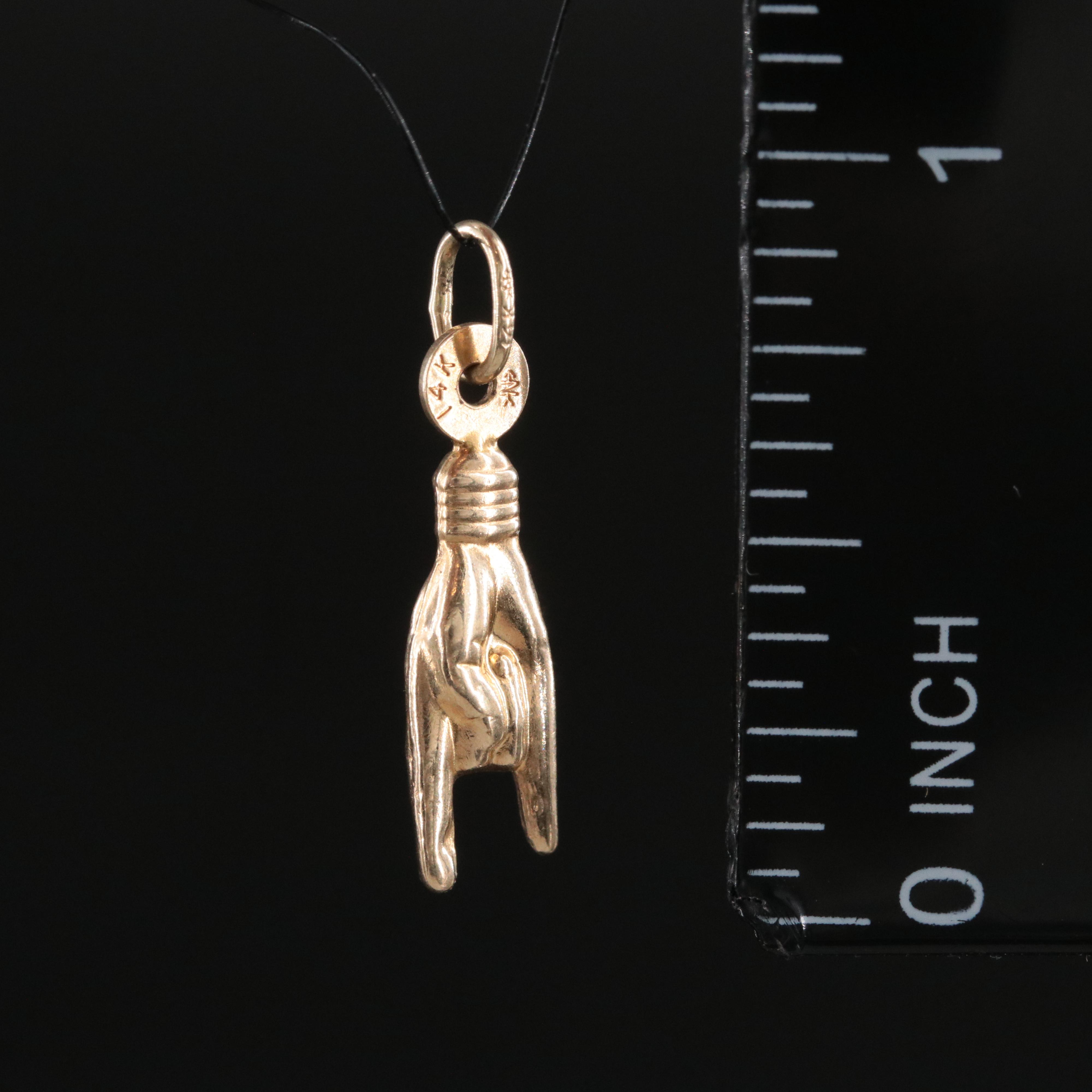 14K Cornuto Charm