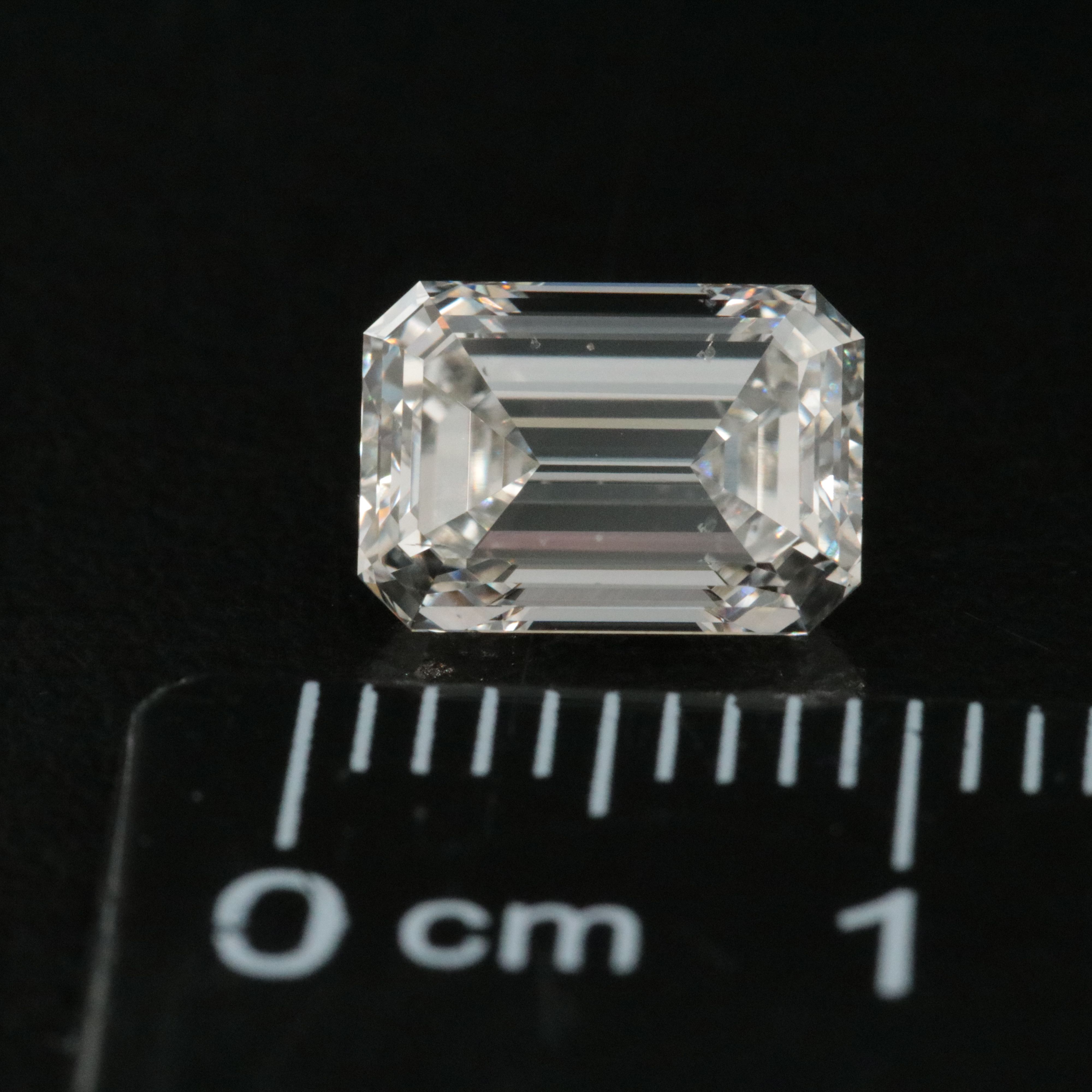 Loose 1.96 CT Lab Grown Diamond with IGI Report