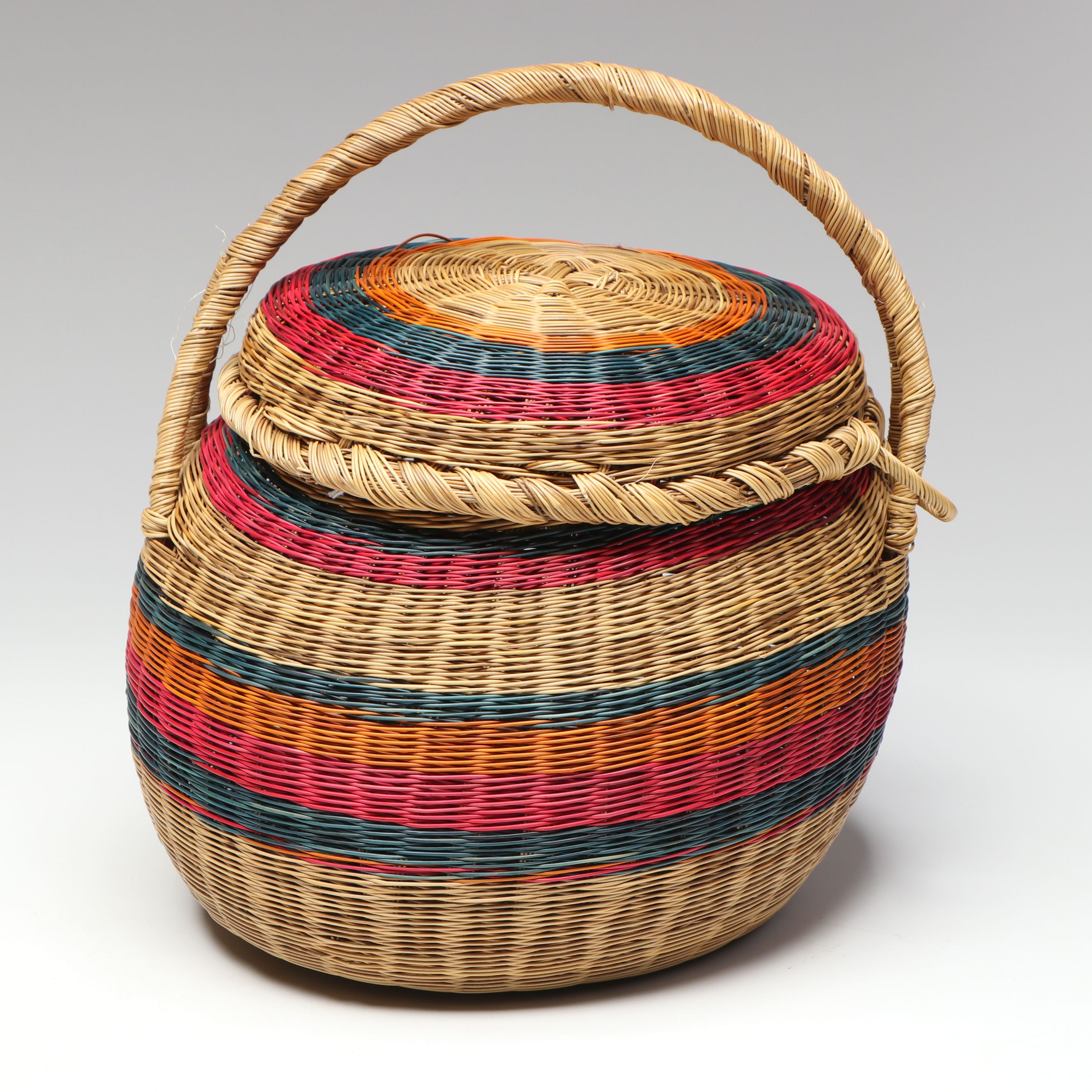 Colombian Esparto Grass Purse and Baskets